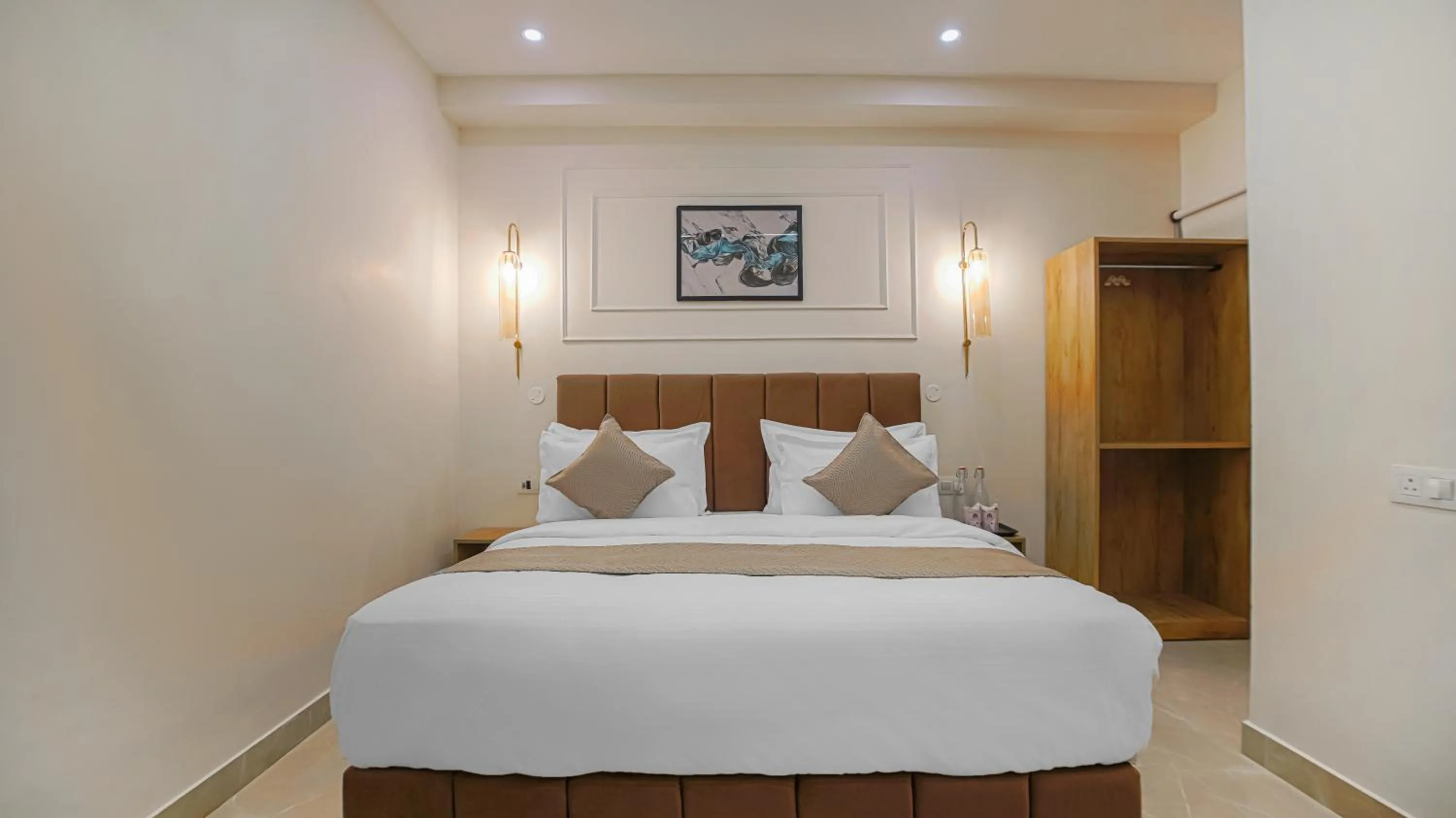Bedroom, Bed in Perfectstayz Premium Varanasi