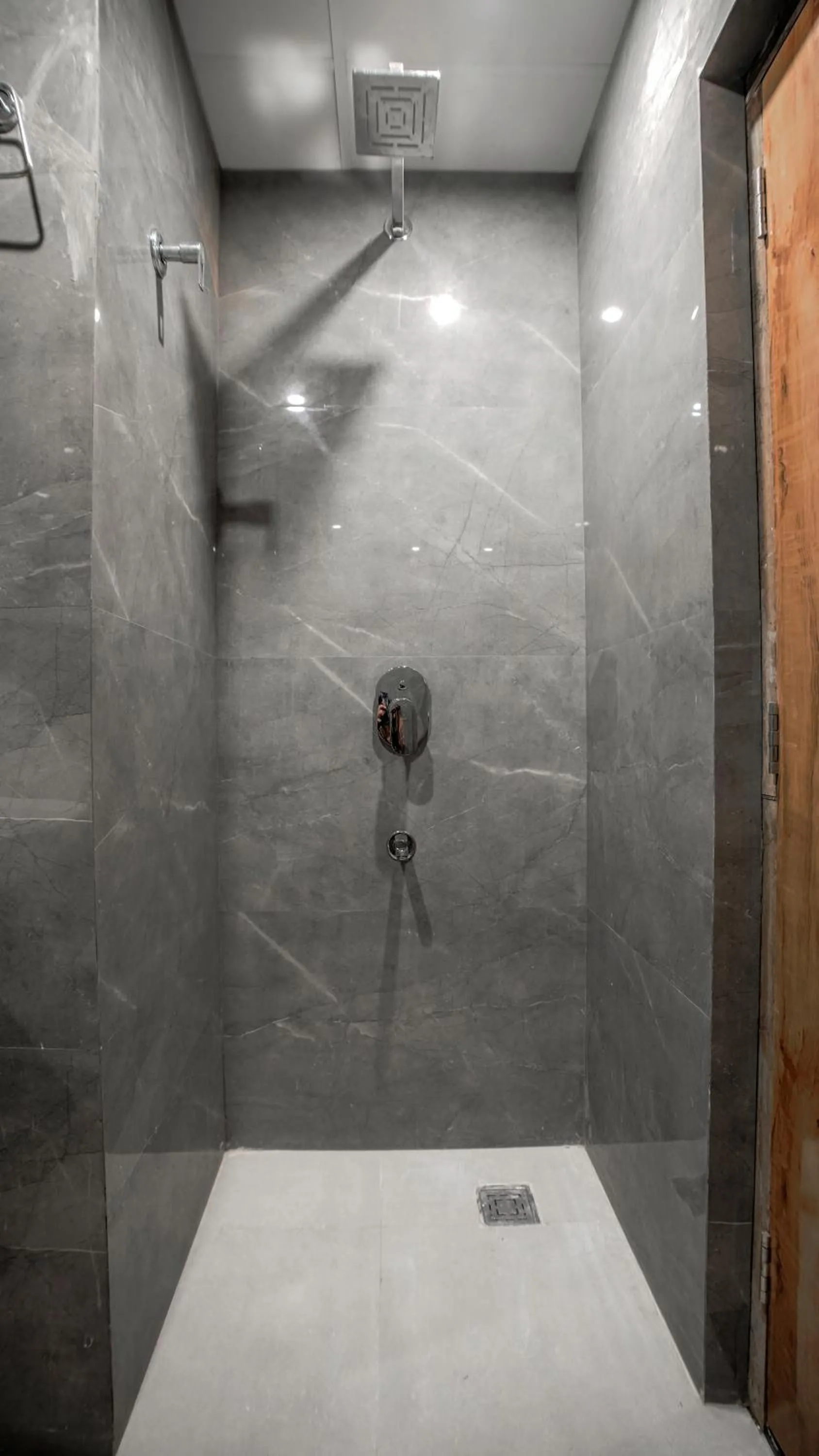 Bathroom in Perfectstayz Premium Varanasi