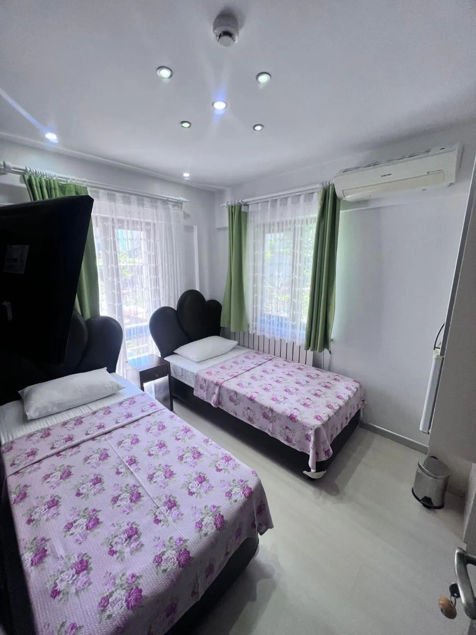 Bed in Dardanos Pension