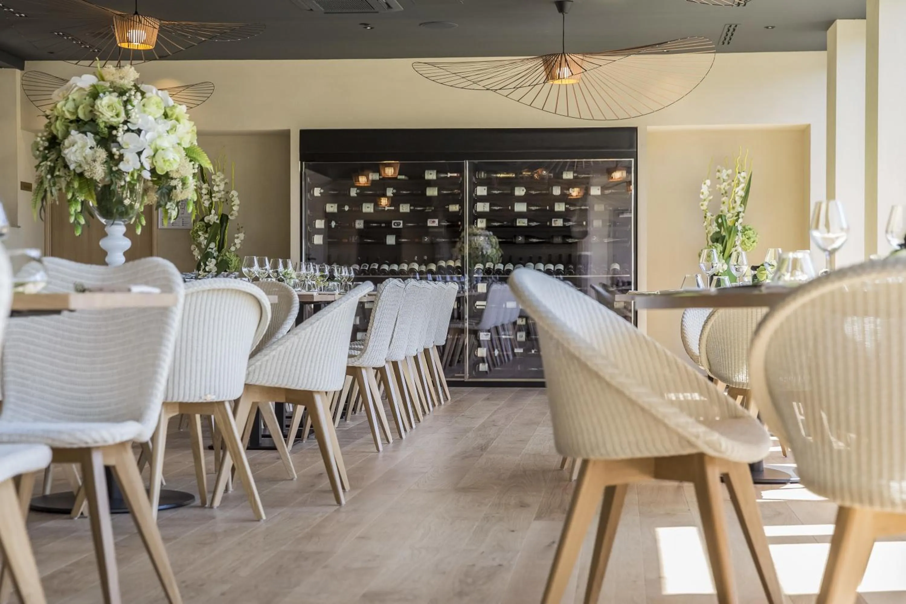 Restaurant/places to eat in Hotel de L'Abbaye Le Tronchet - Handwritten Collection