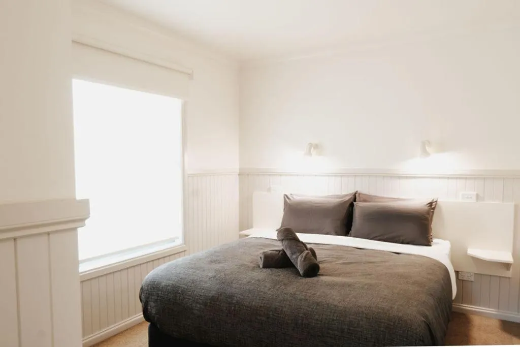 Bed in Port Fairy Holiday Park