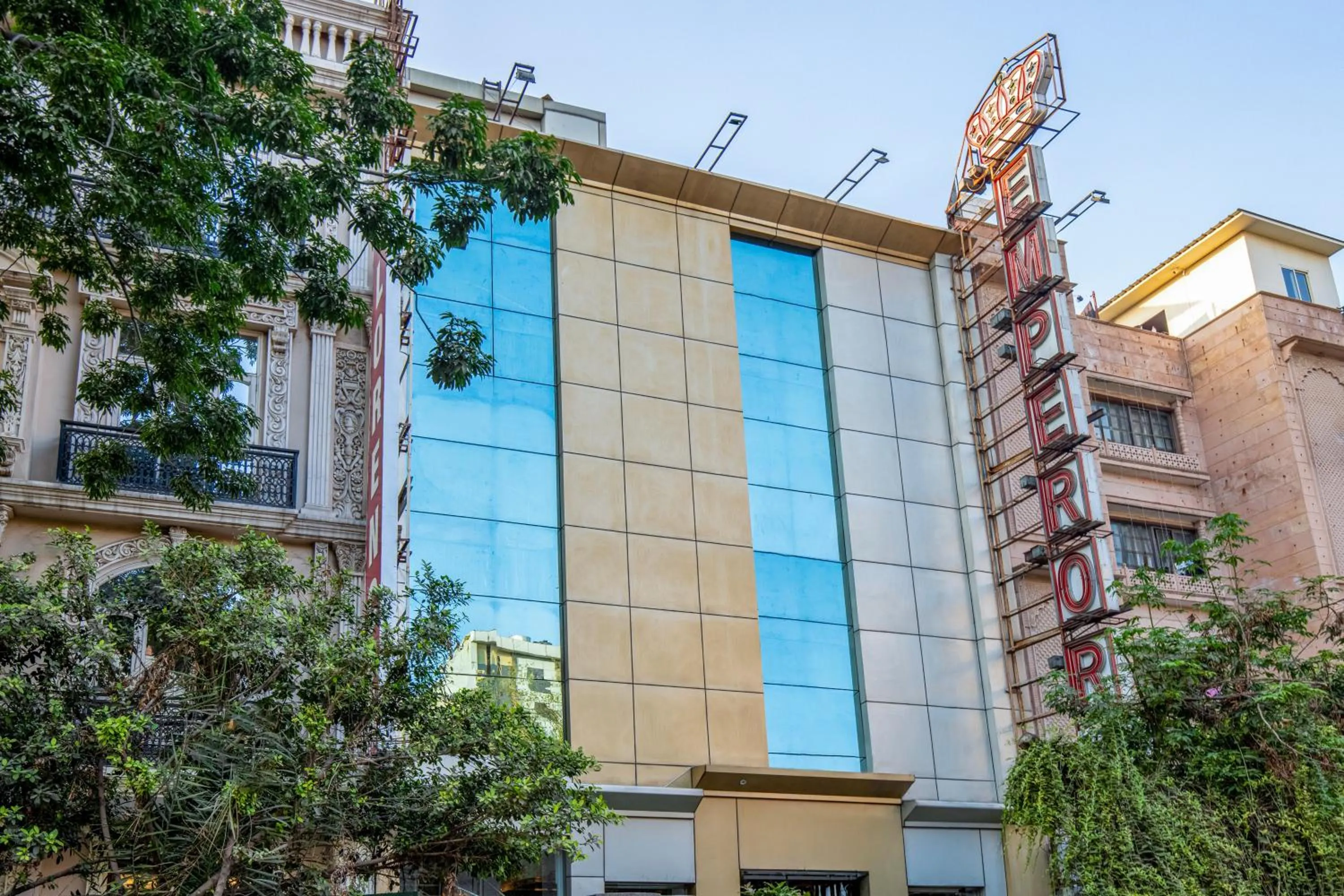 Property building in Alaya Stays Hotel Emperor Palms