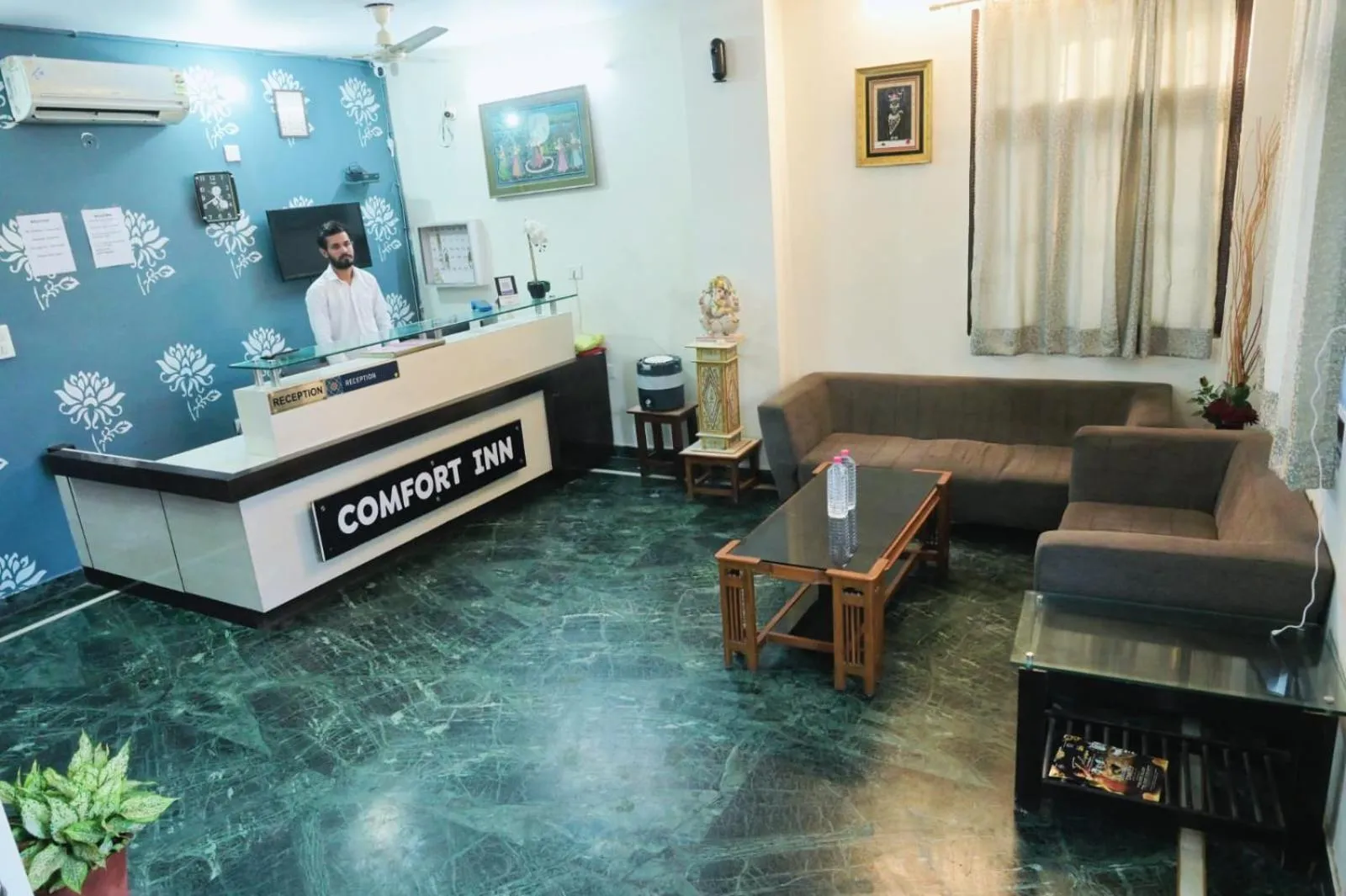 Lobby or reception in Hotel Comfort Inn