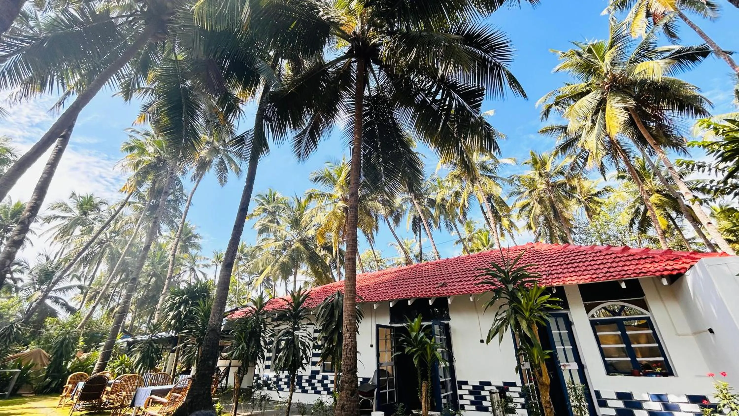 Property building in Garden Aroma Palolem, Beachside Hostel & Cafe Bar