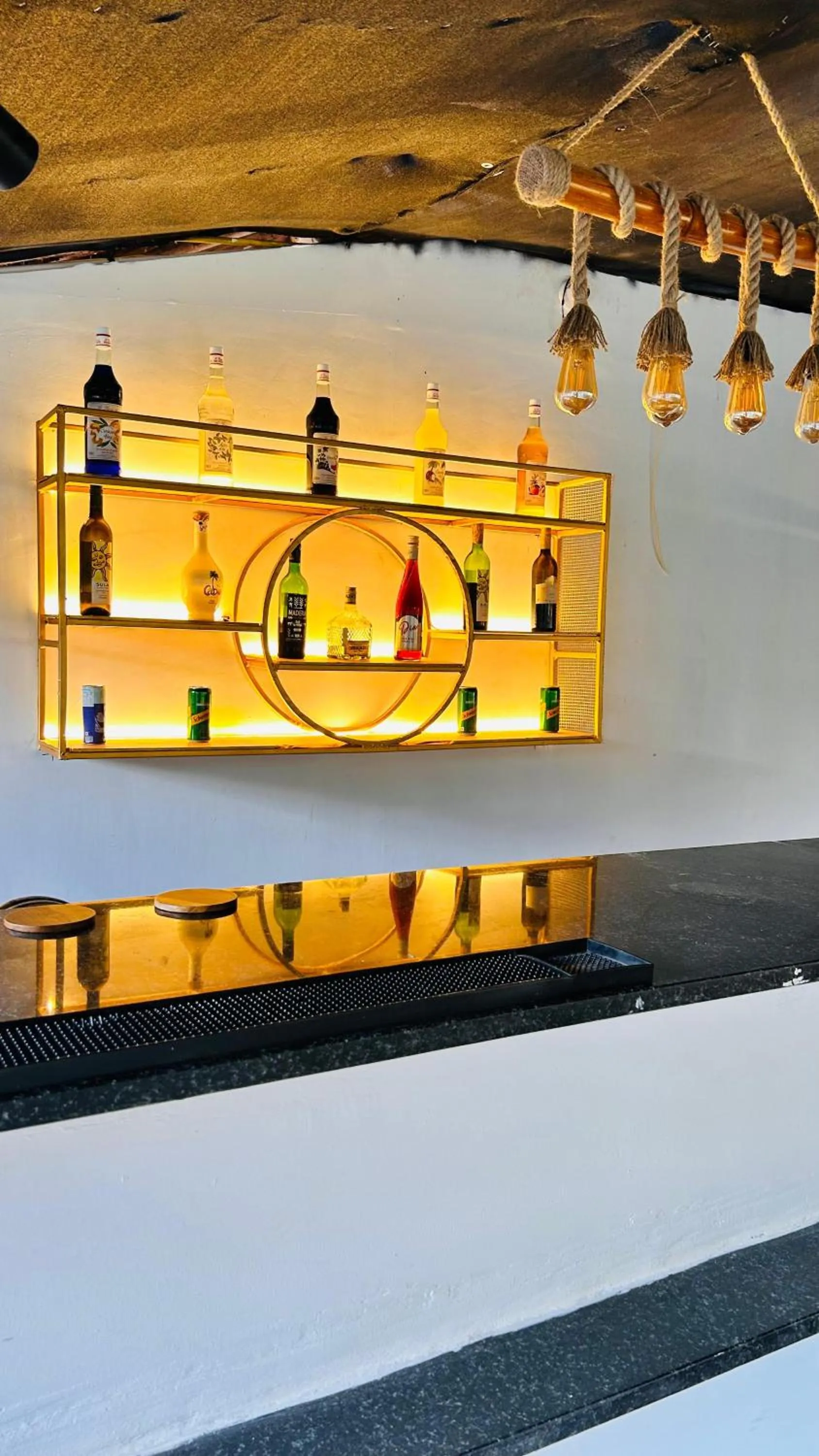 Restaurant/places to eat in Garden Aroma Palolem, Beachside Hostel & Cafe Bar