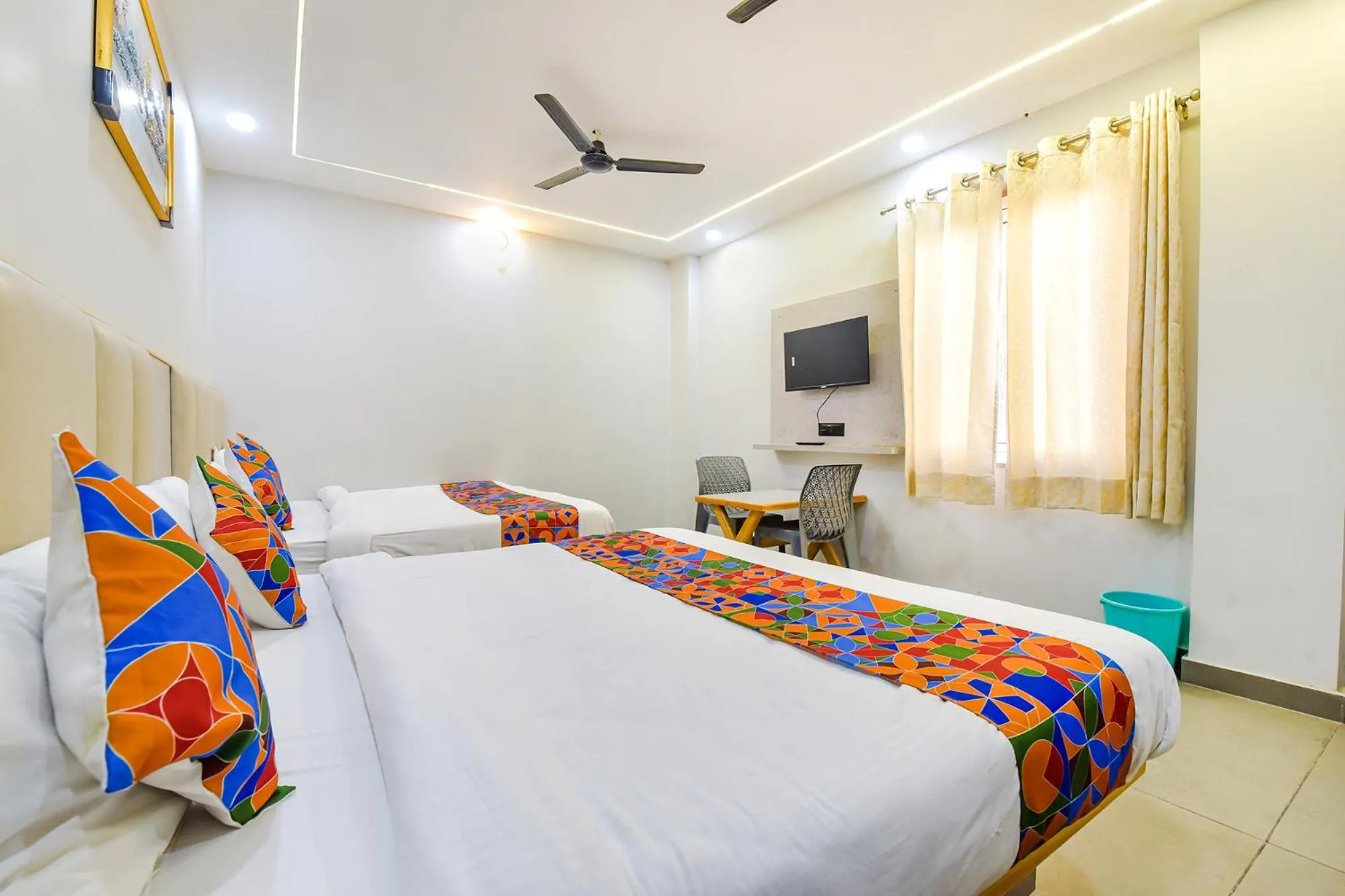 Bed in FabHotel Heaven Palace