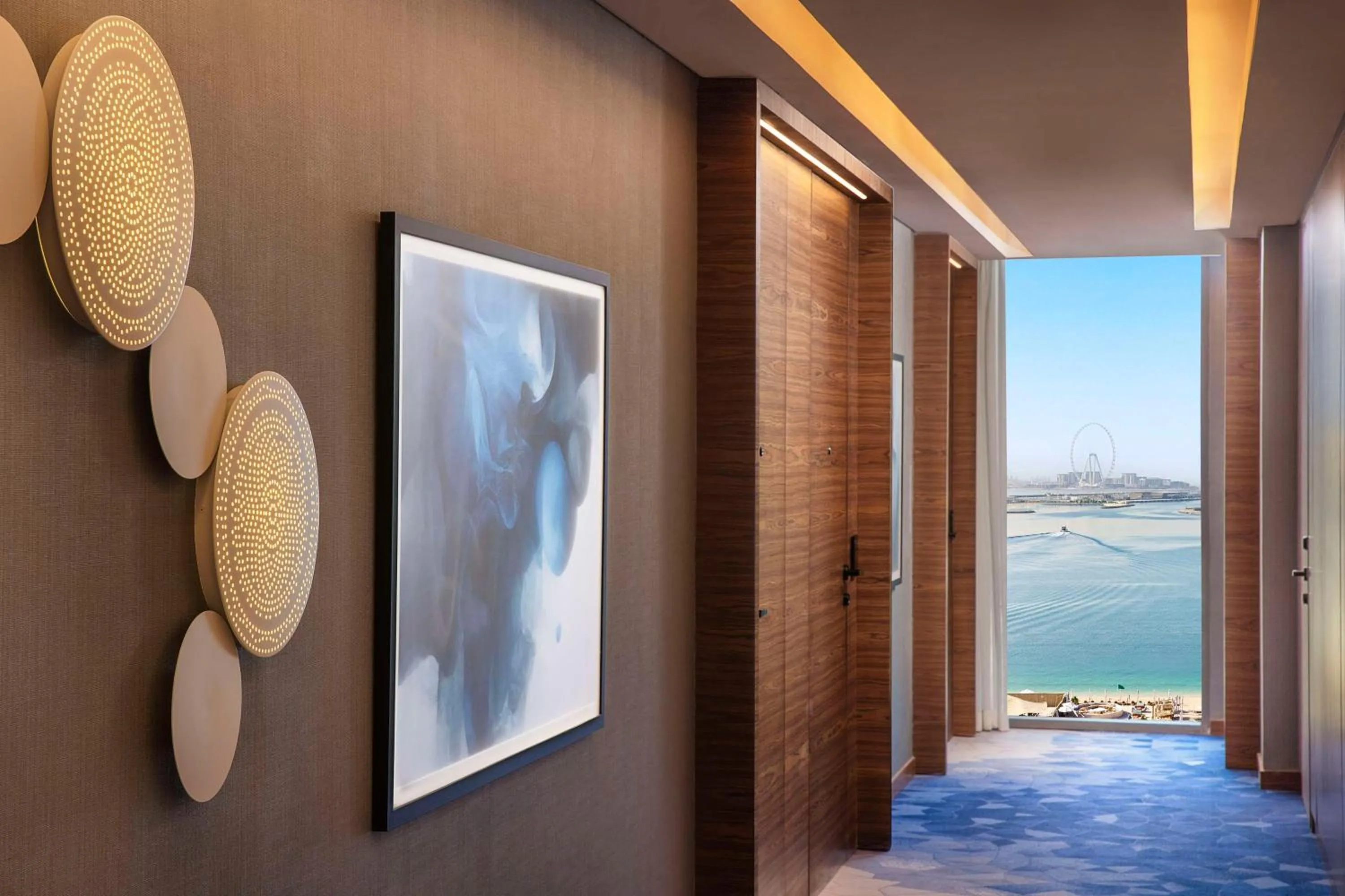 Lobby or reception in Tumbi Hotel Dubai The Palm,Tapestry Collection Hilton