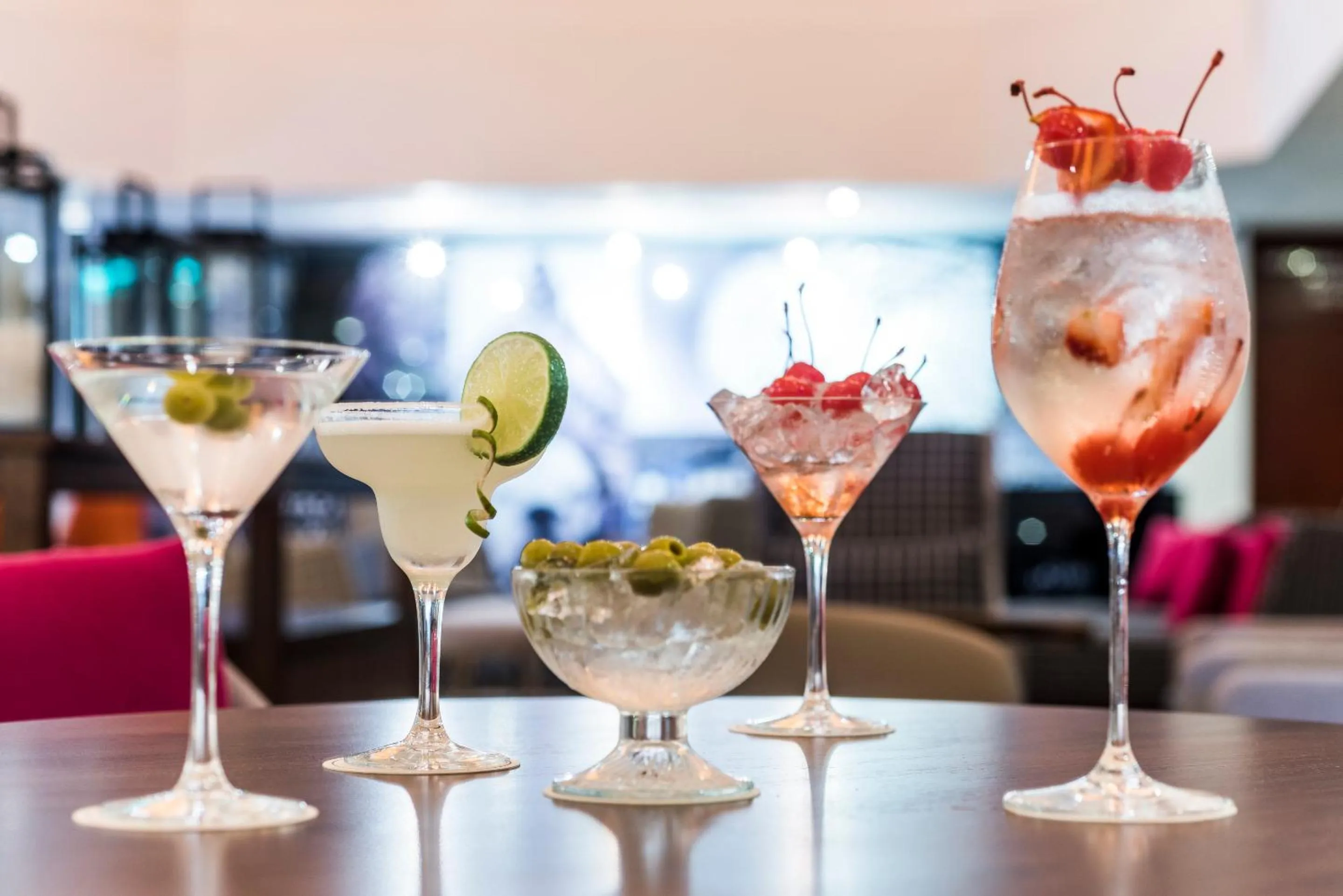 Lounge or bar in Doubletree By Hilton Bogota Calle 100,Co