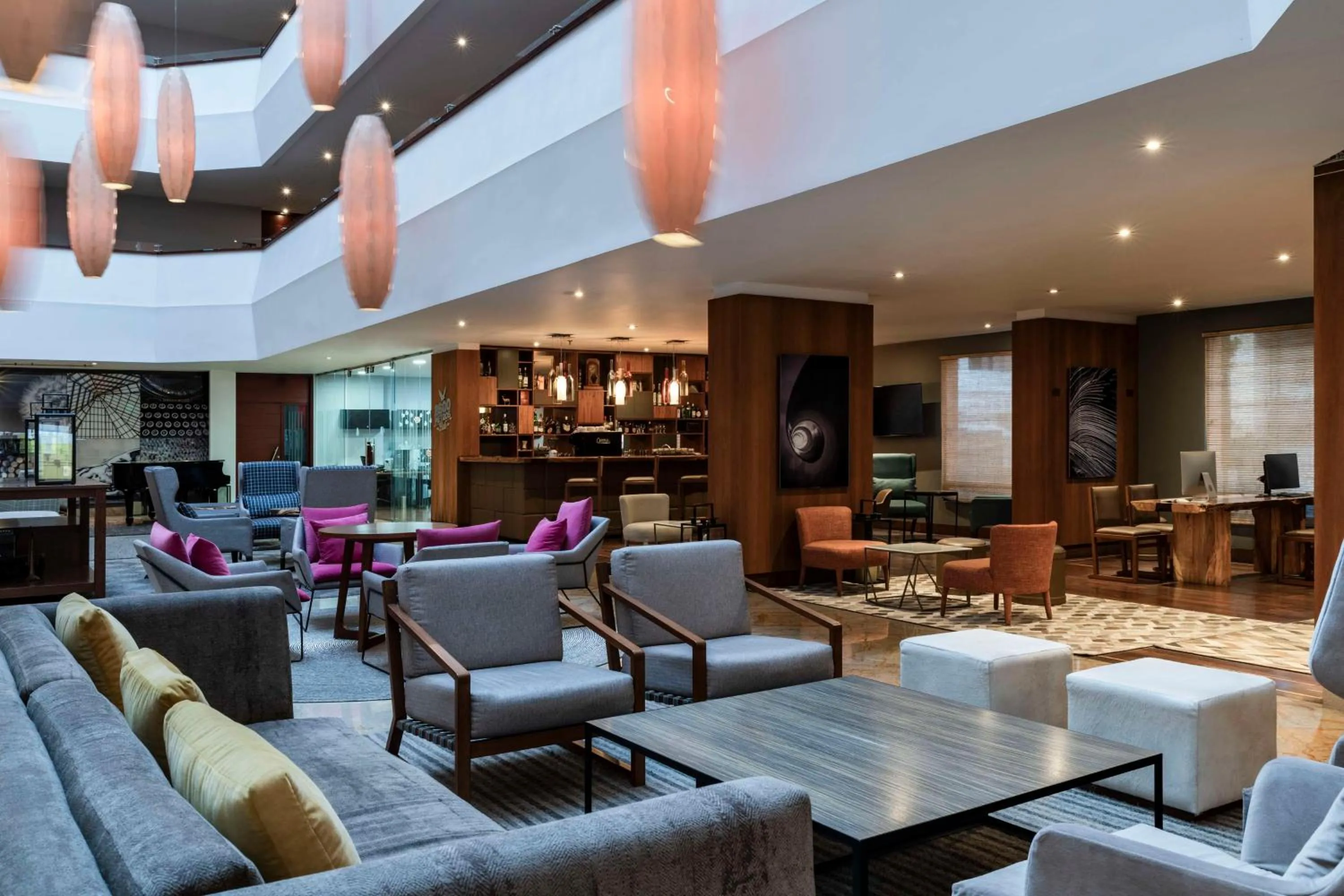 Lounge or bar in Doubletree By Hilton Bogota Calle 100,Co