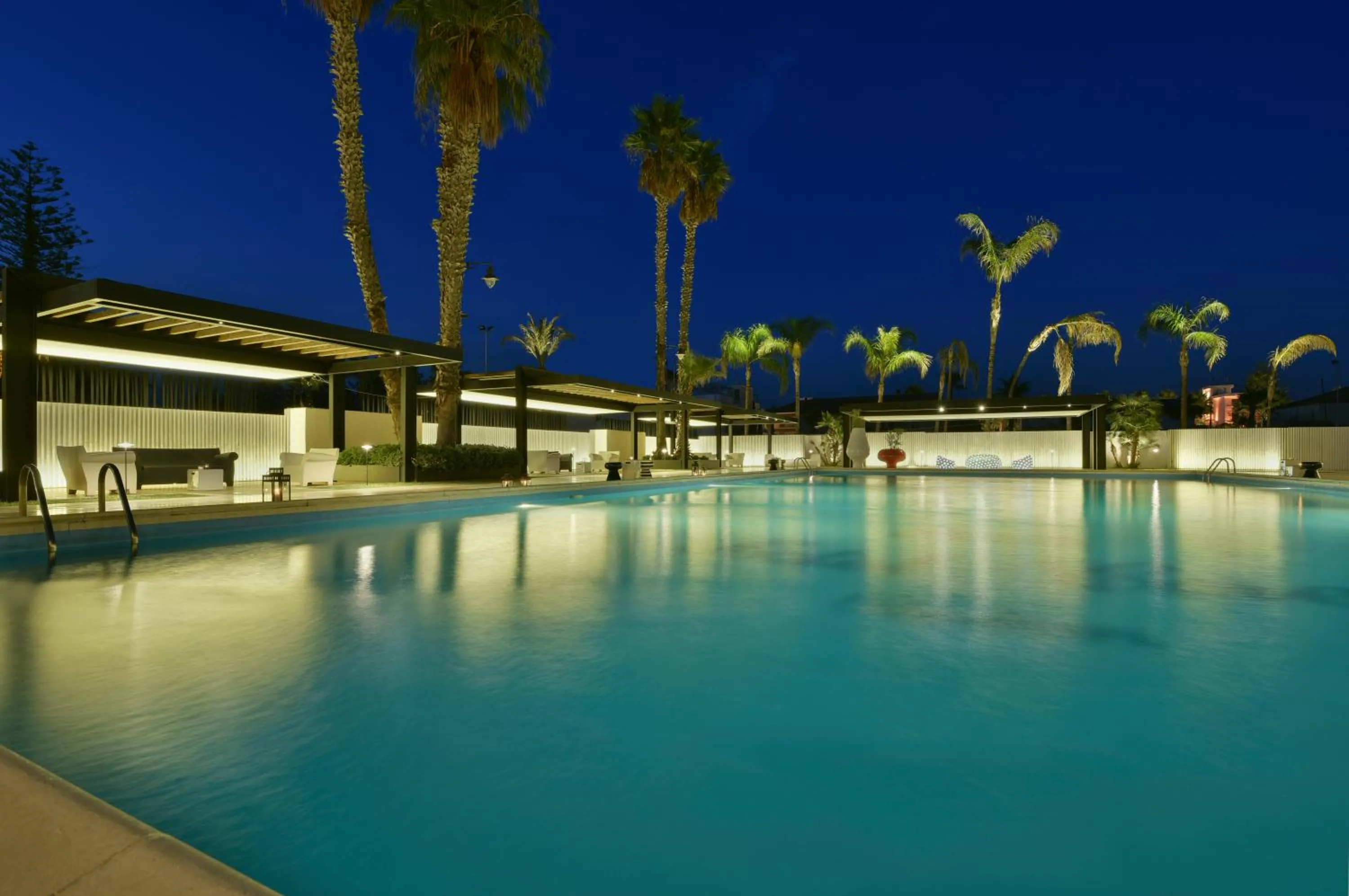 Swimming pool in Hotel Cerere