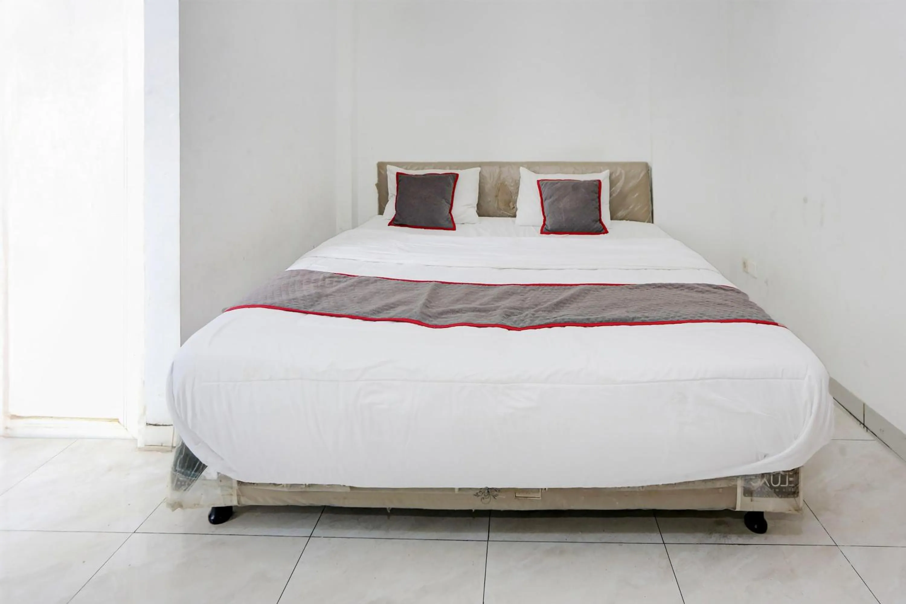 Bedroom, Bed in Collection O Tangerang Near Garuda Training Center