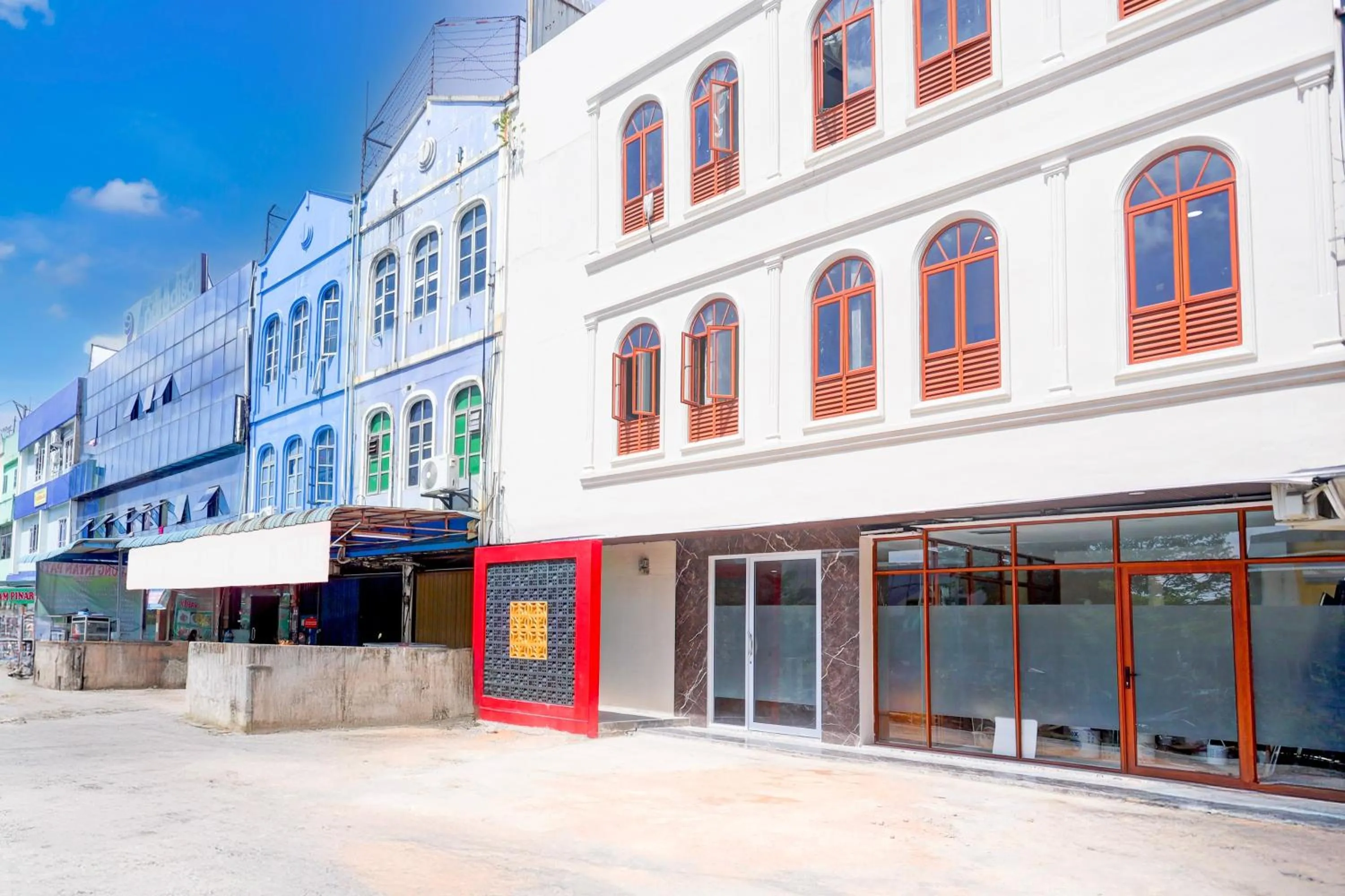 Facade/entrance in Collection O Nagoya Near Nagoya Hill Mall Formerly Sedago Inn