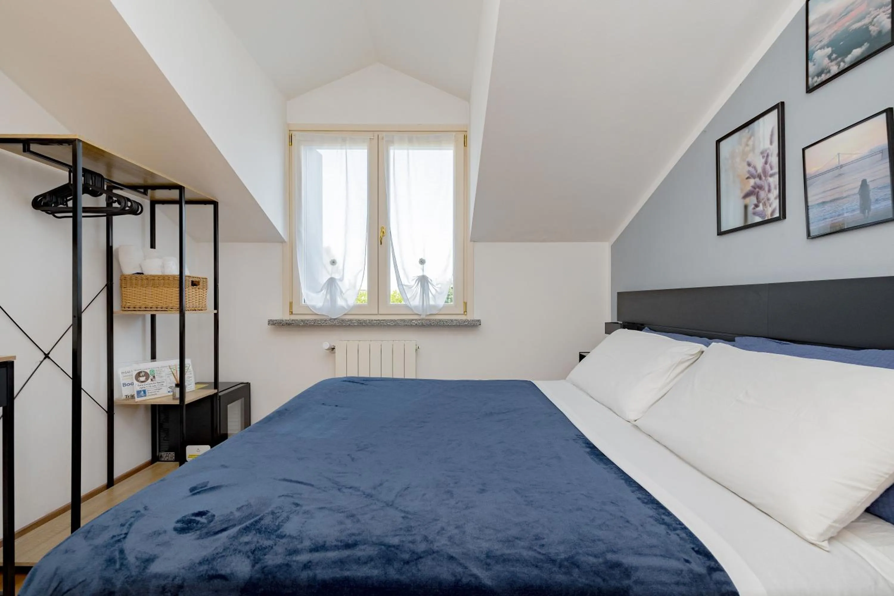 Photo of the whole room, Bed in B&B Villa Milano by Rhospitality it