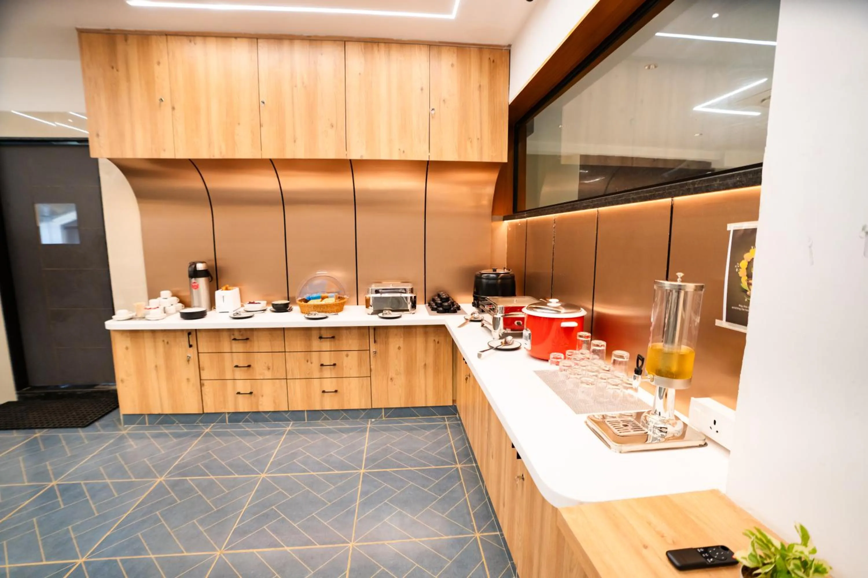 Buffet breakfast in Sunrise Business Hotel, S R Nagar - Ameerpet