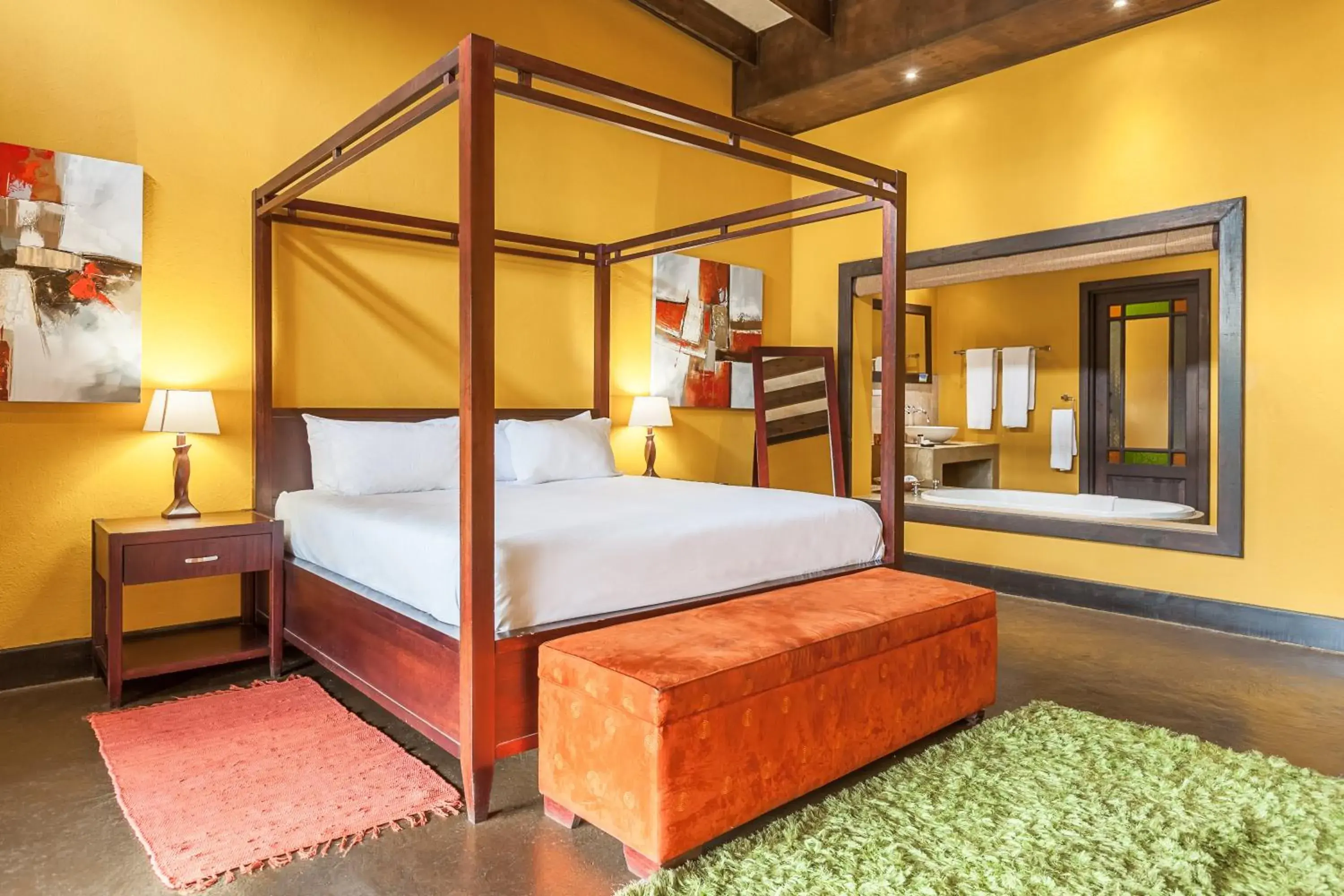 Queen Room with Balcony in Riverstone Lodge Queen Room with Balcony in Riverstone Lodge