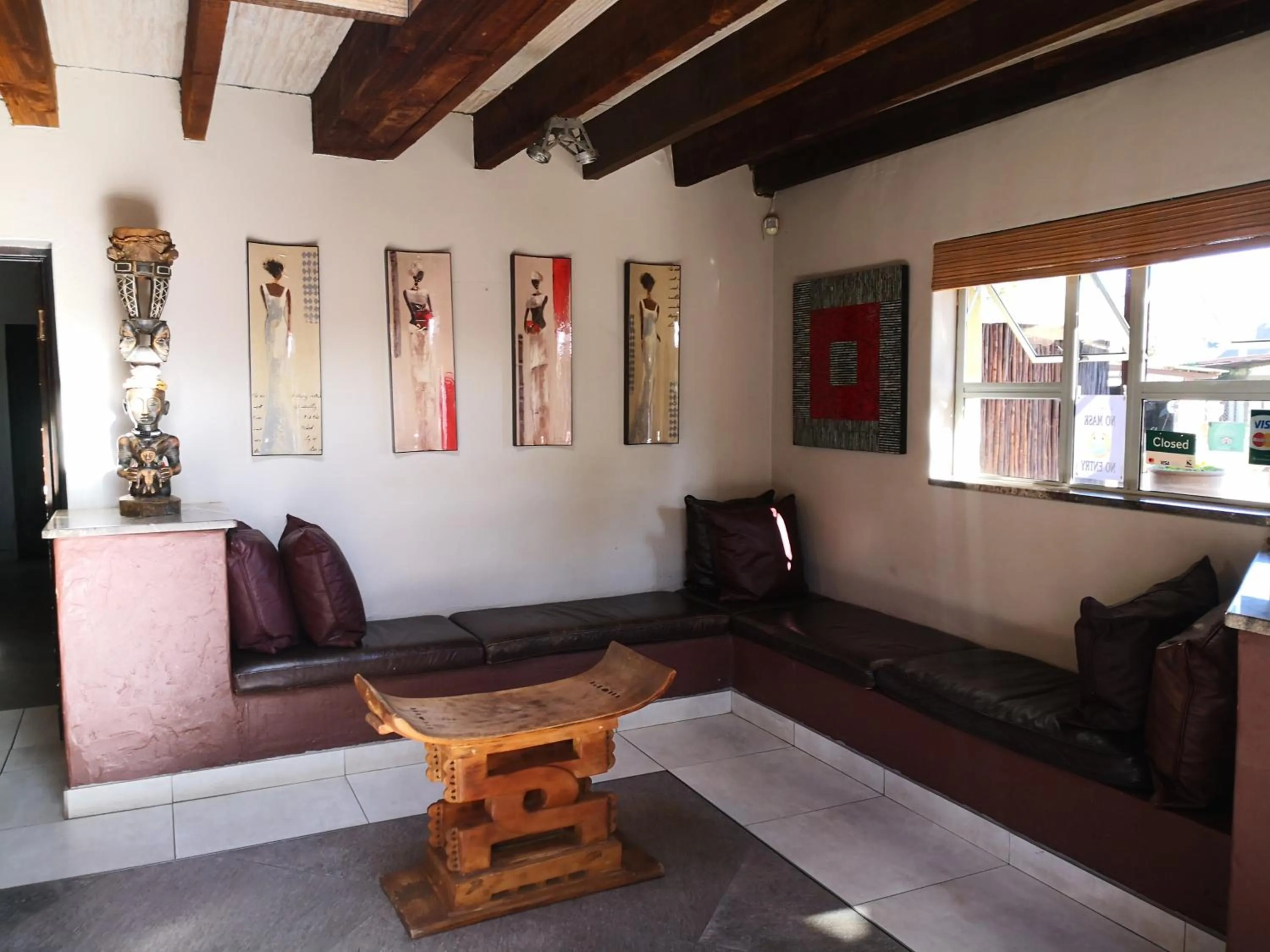 Lobby or reception in Riverstone Lodge