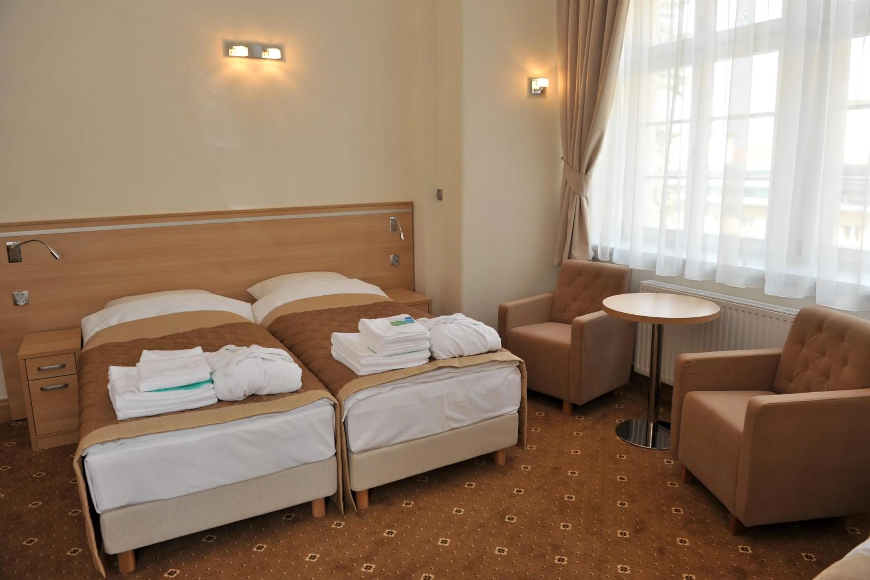 Bedroom, Bed in Uzdrowisko Cieplice - Jelenia Góra - Długi Dom