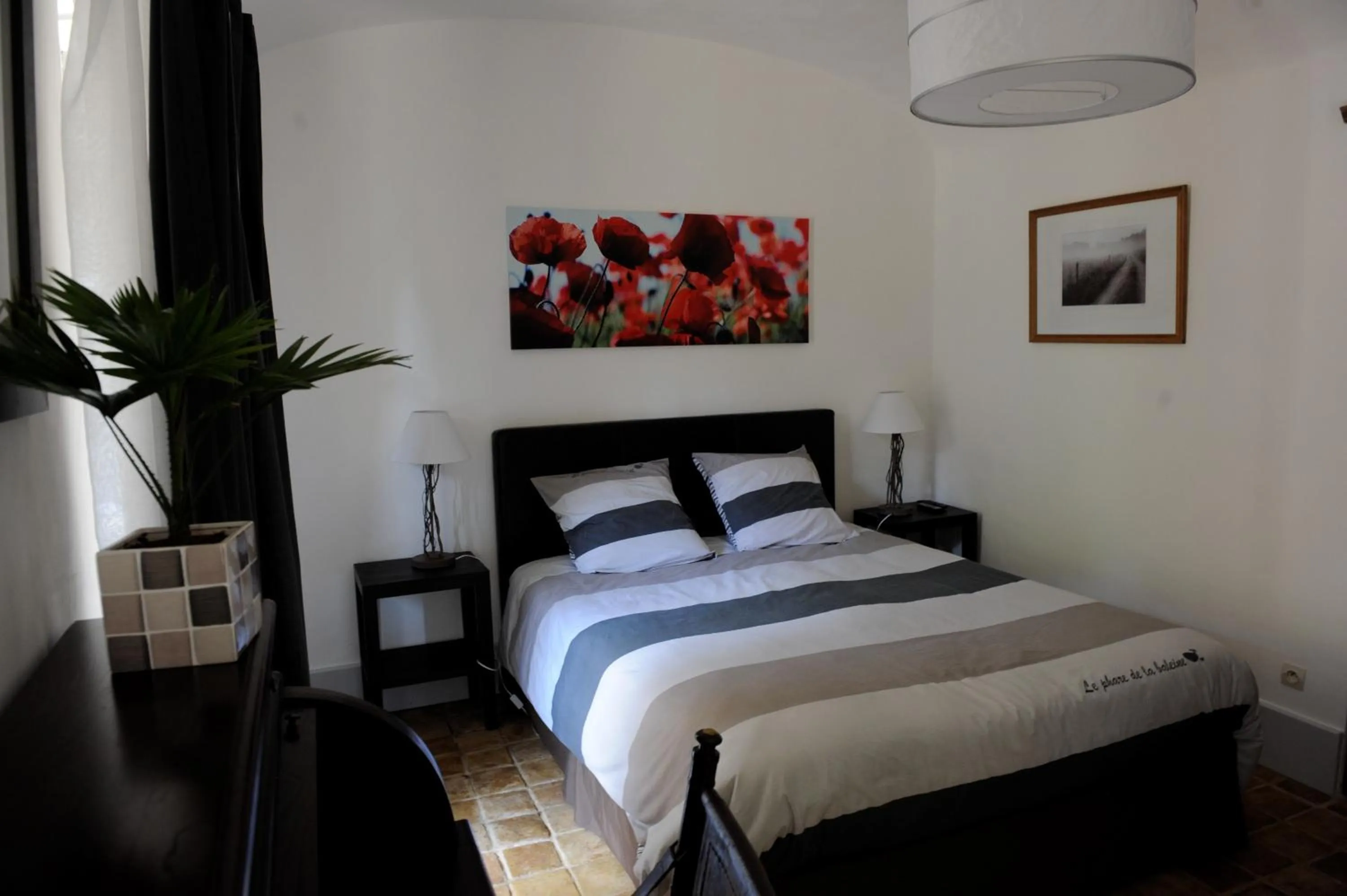 Photo of the whole room, Bed in B&B Chez Marie