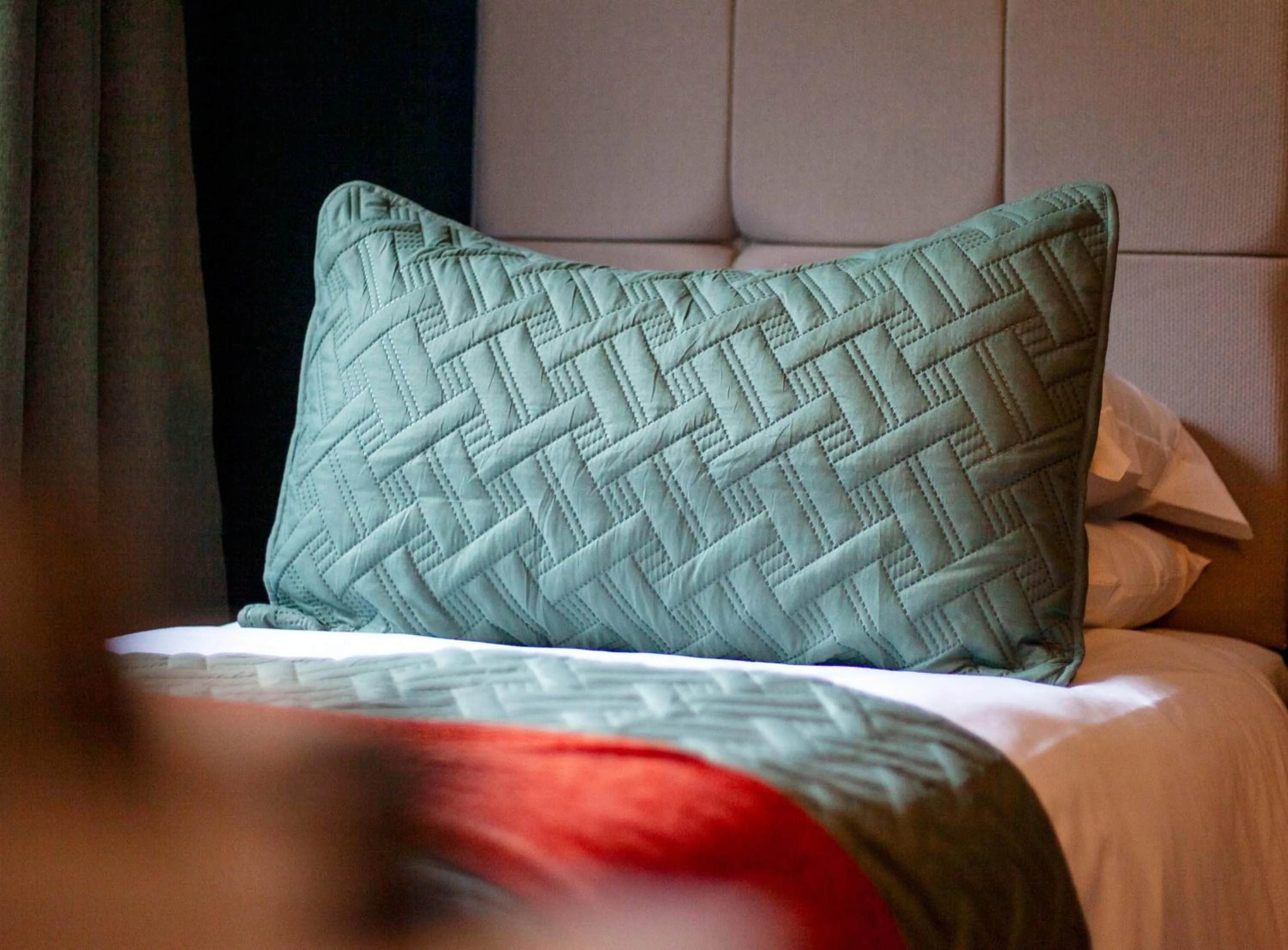 Bedroom, Bed in The Corries B&B