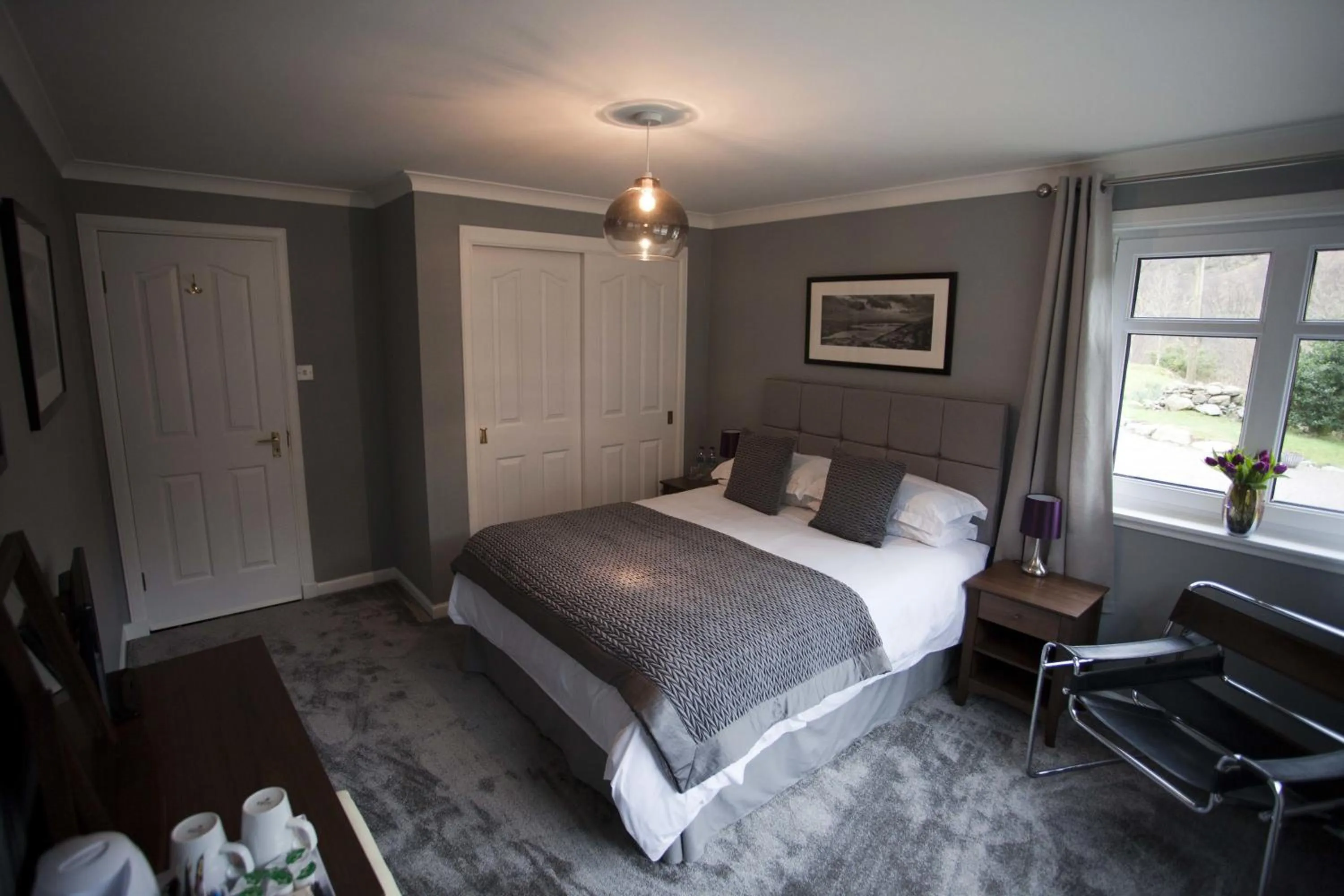 Photo of the whole room, Bed in The Corries B&B