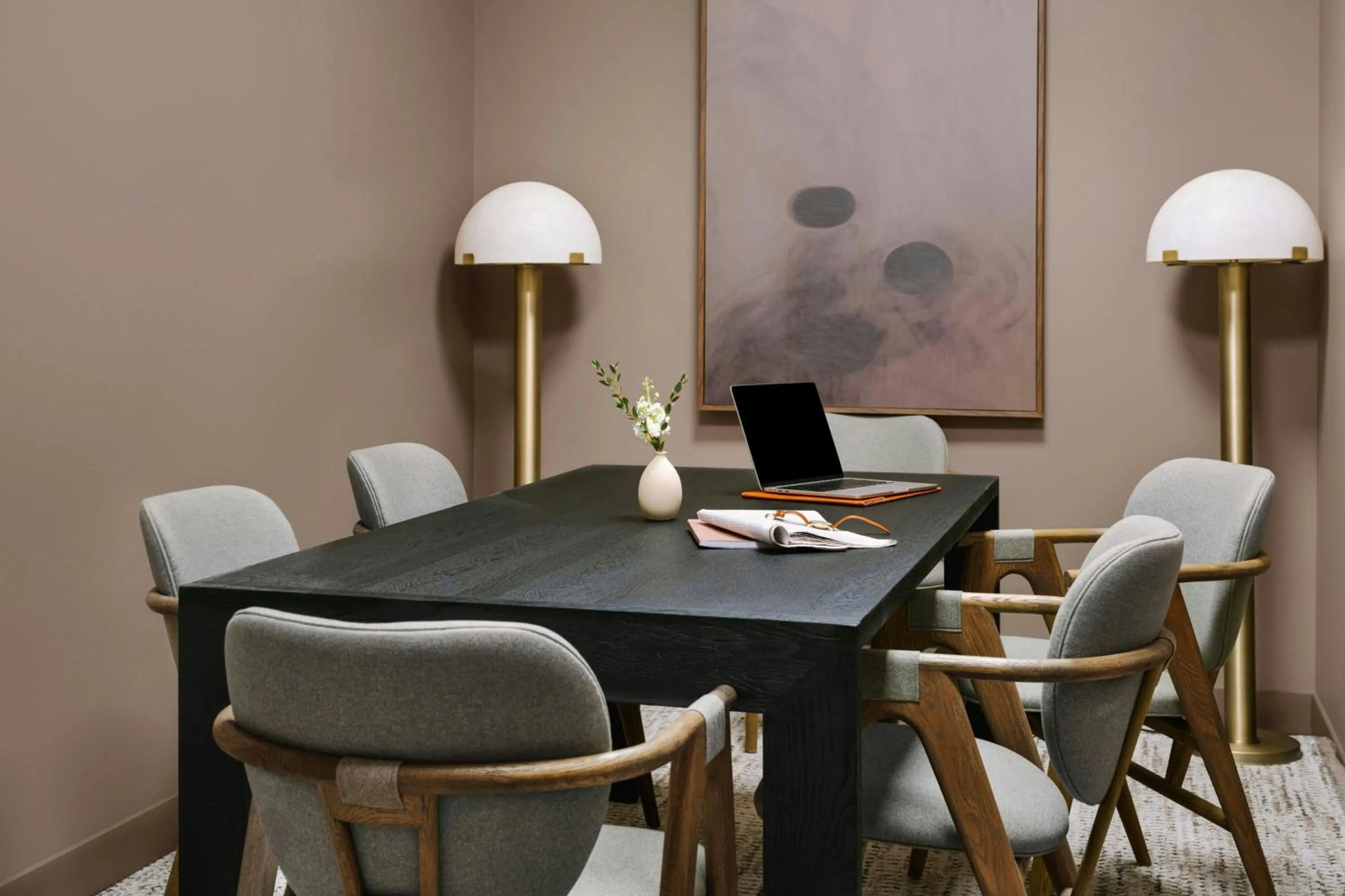 Meeting/conference room in Sonder by Marriott Bonvoy Onterie Apartments Magnificent Mile