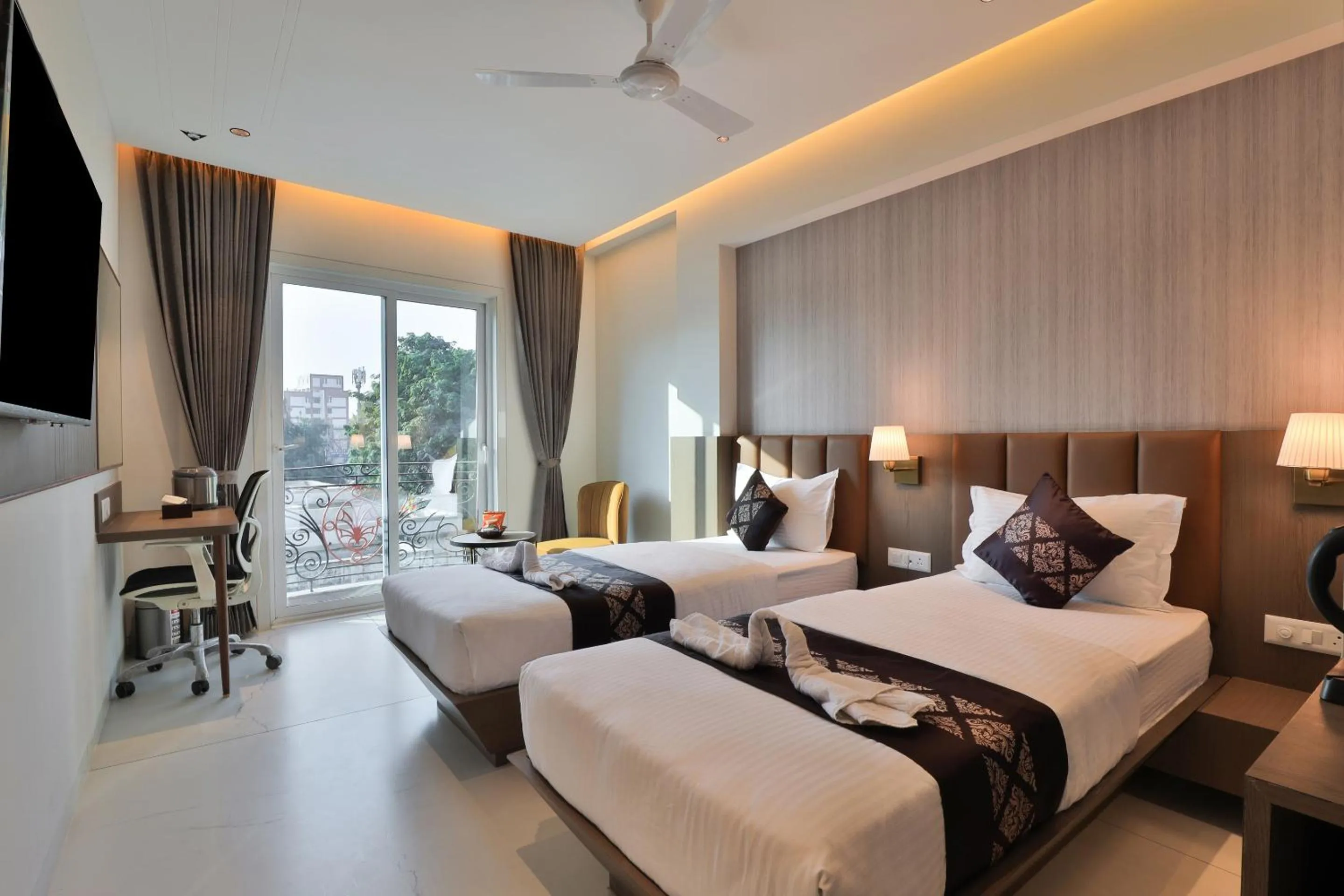 Bed in Hotel Bawa Inn