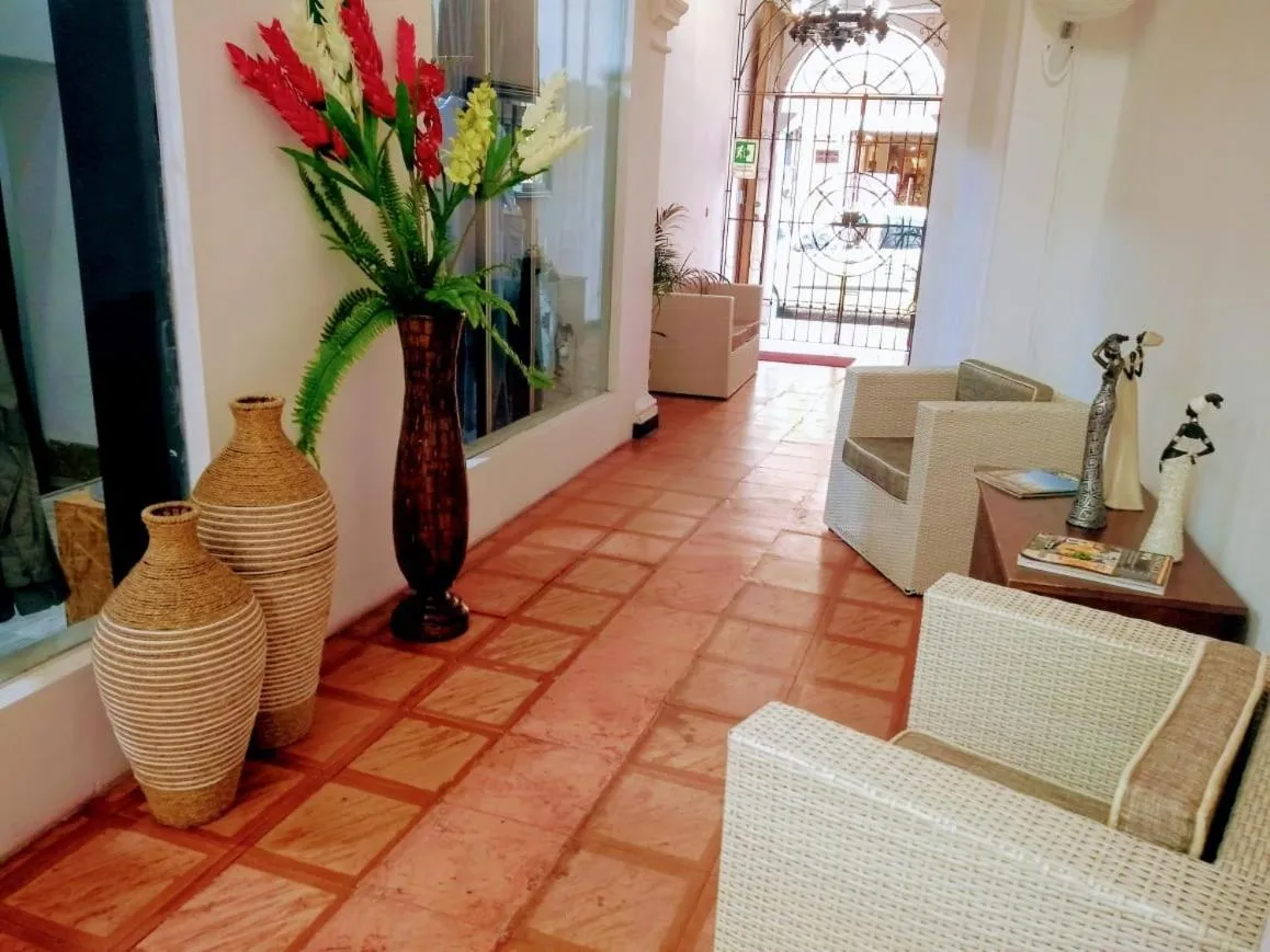 Santa Alejandría Hotel