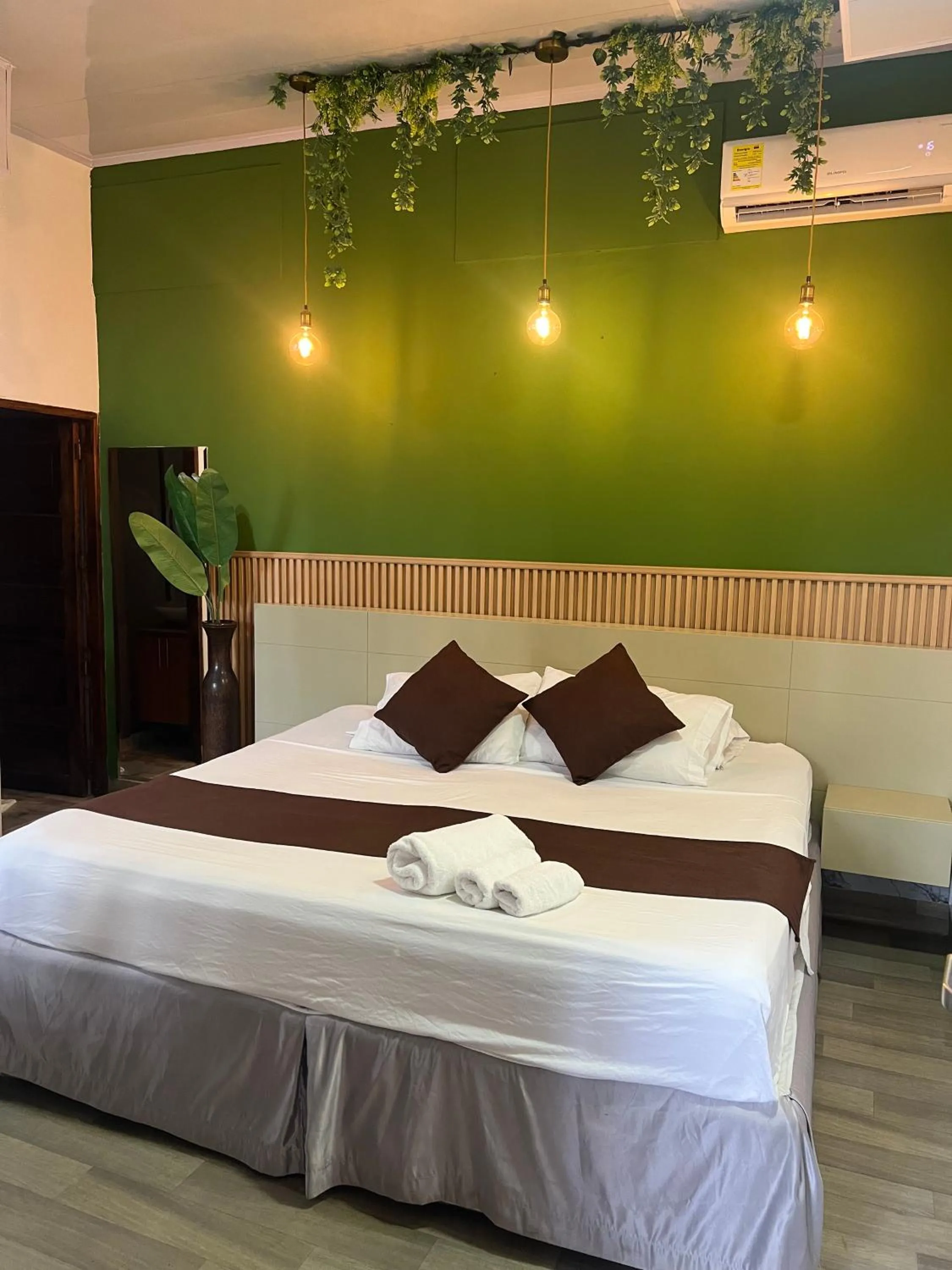 Photo of the whole room, Bed in Santa Alejandría Hotel