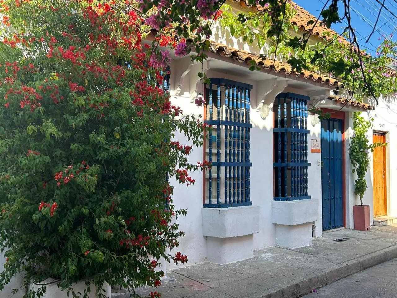 Facade/entrance in Zana Hotel Boutique