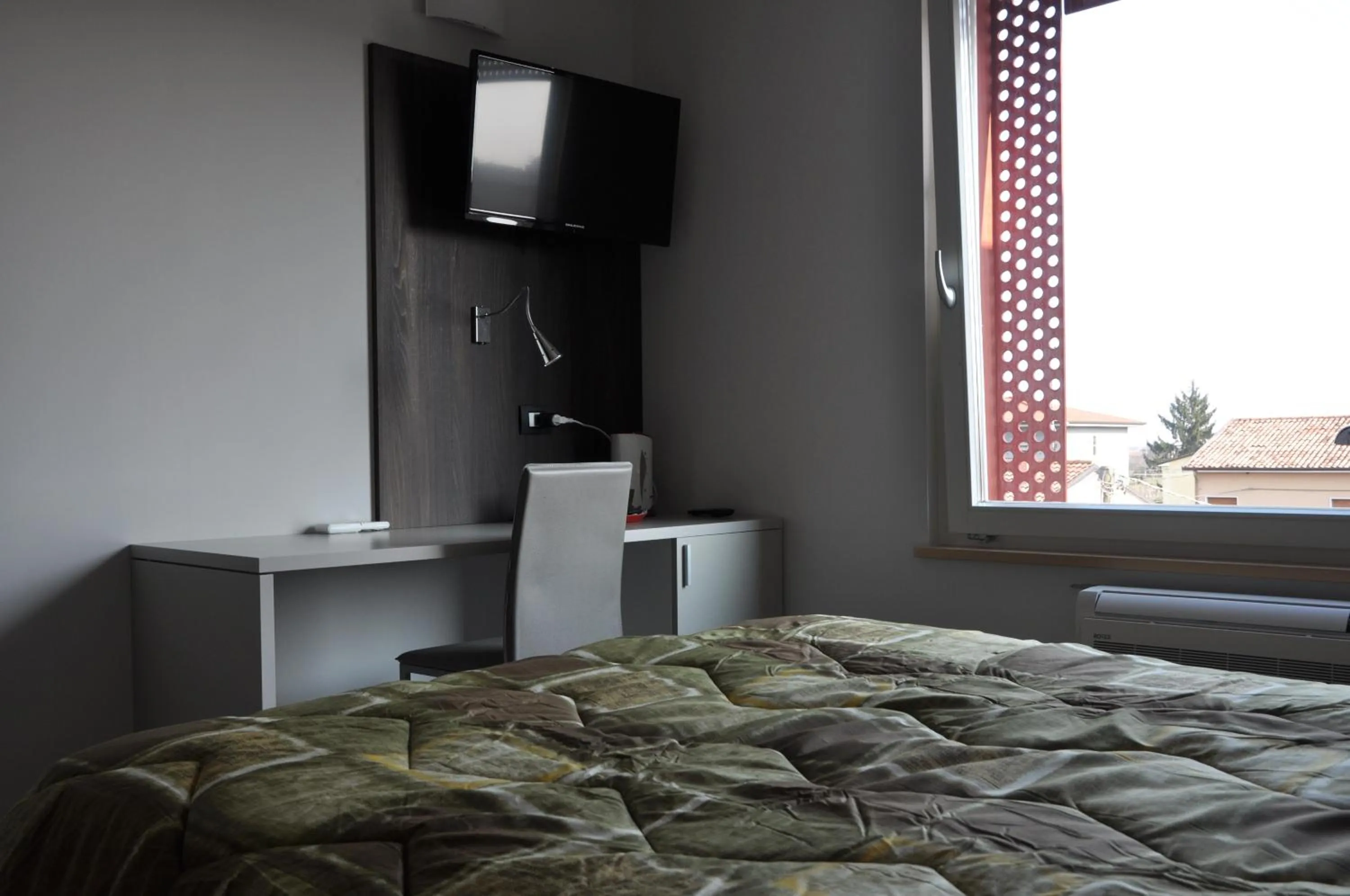 Photo of the whole room, Bed in Ai Santi B&B