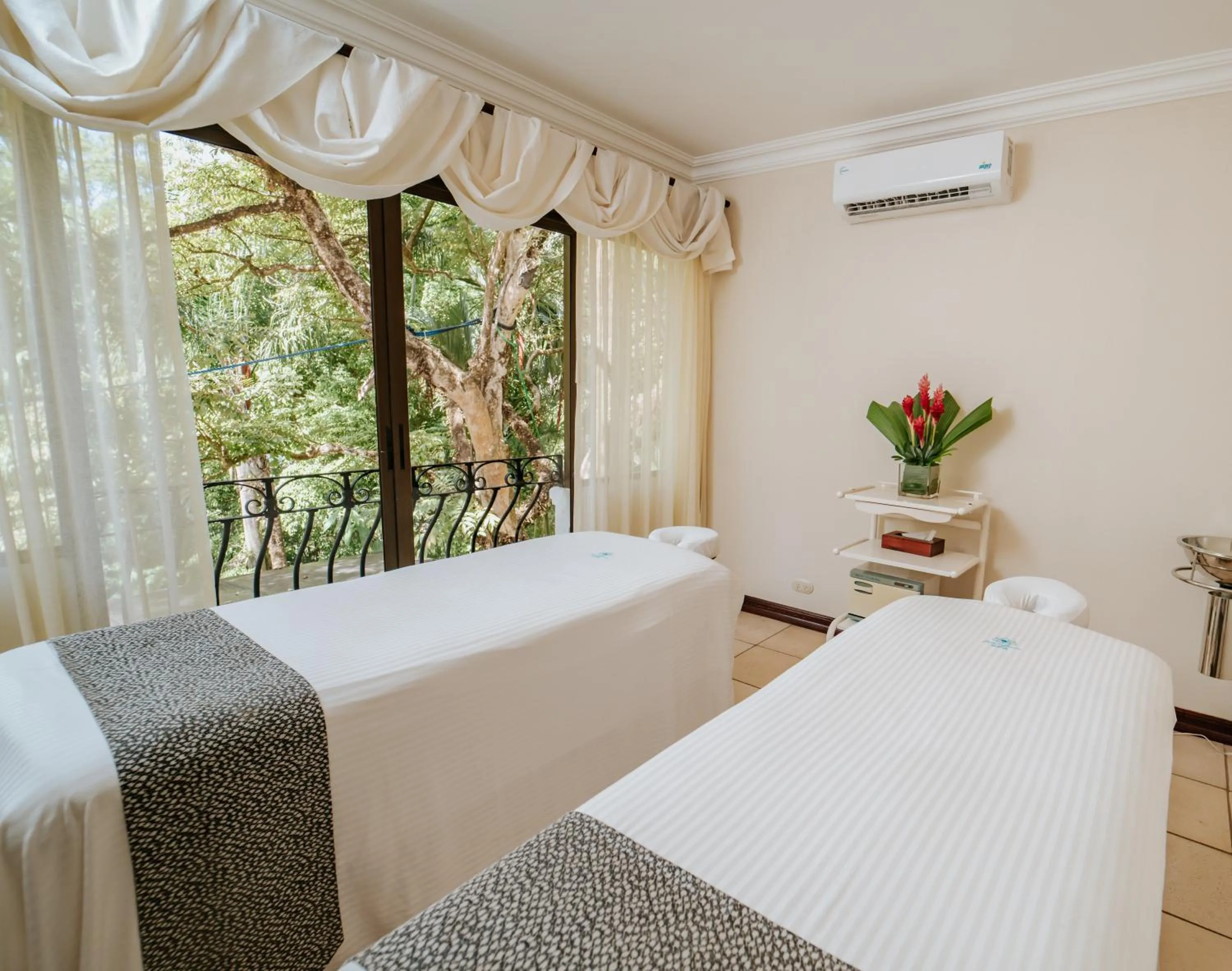 Spa and wellness centre/facilities, Bed in Vista Suites at Parador - Adults Only