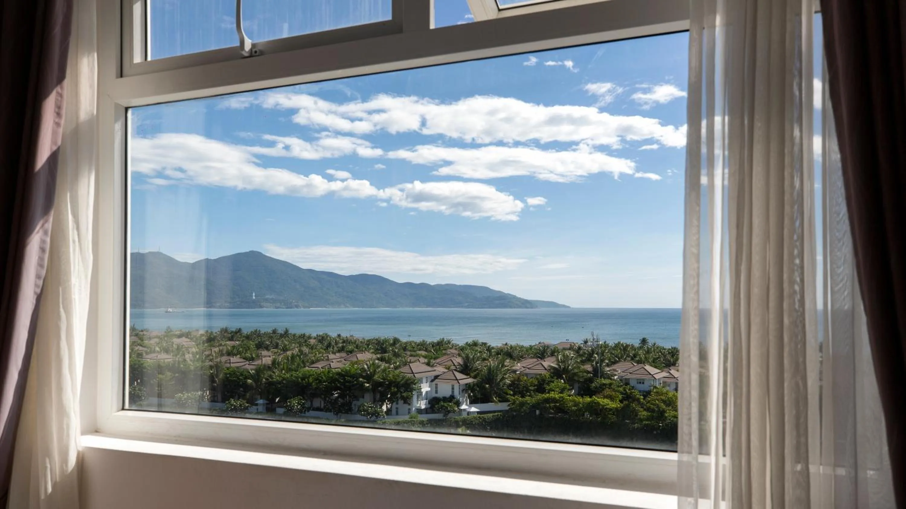 Mountain view in Sea Phoenix Hotel Da Nang