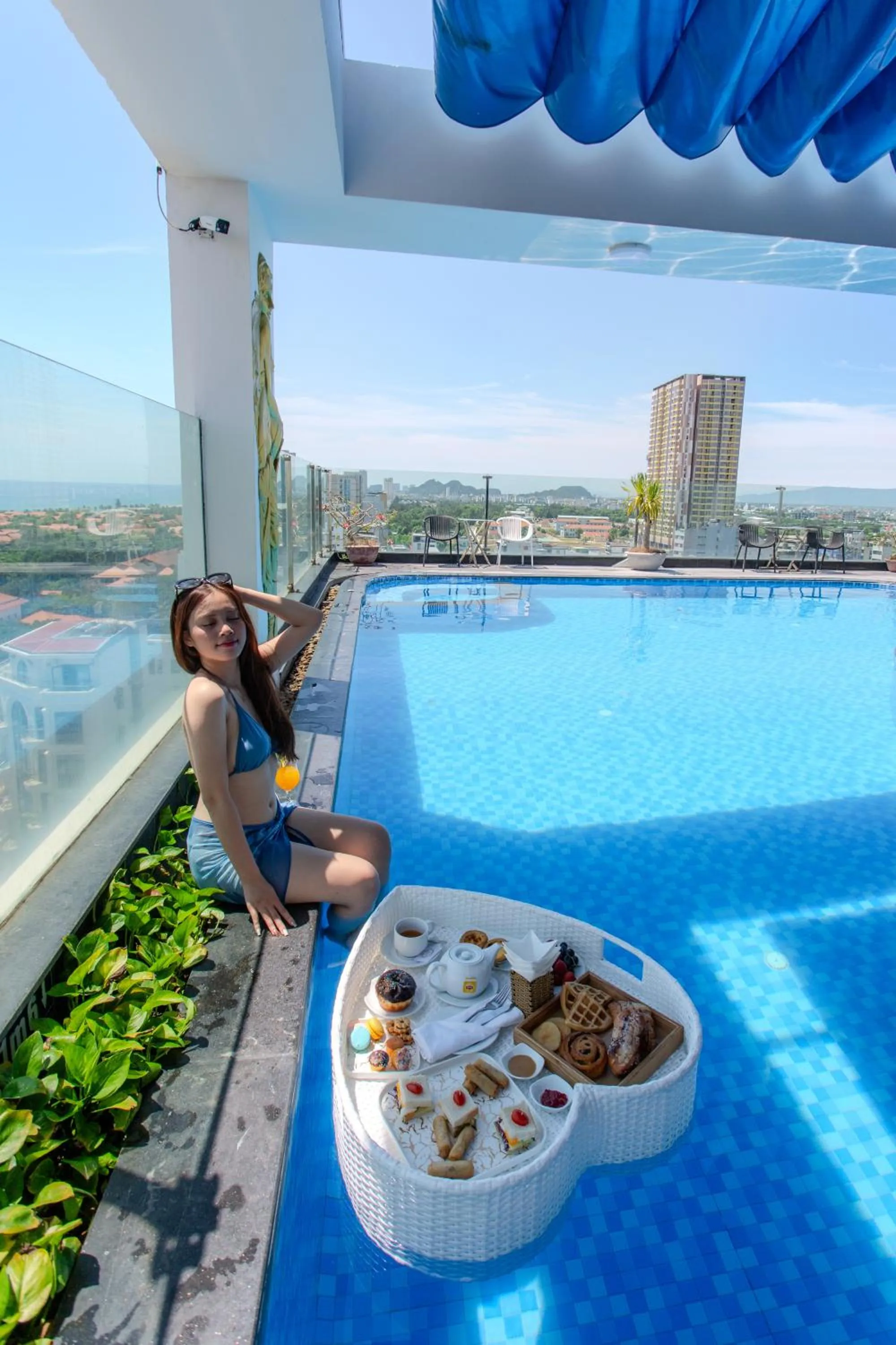 Pool view in Sea Phoenix Hotel Da Nang