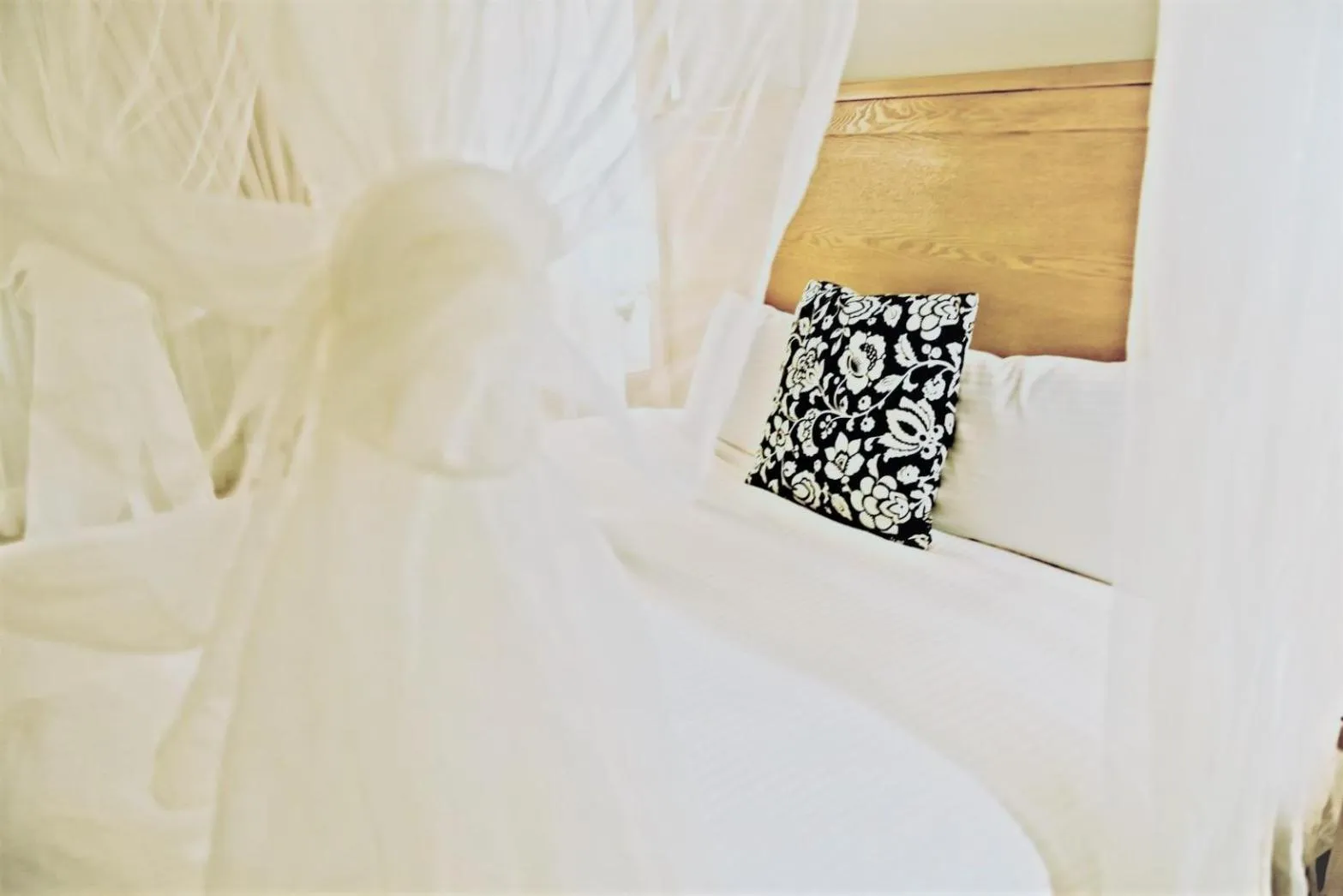 On site, Bed in Sasa Nor Lamour B&B