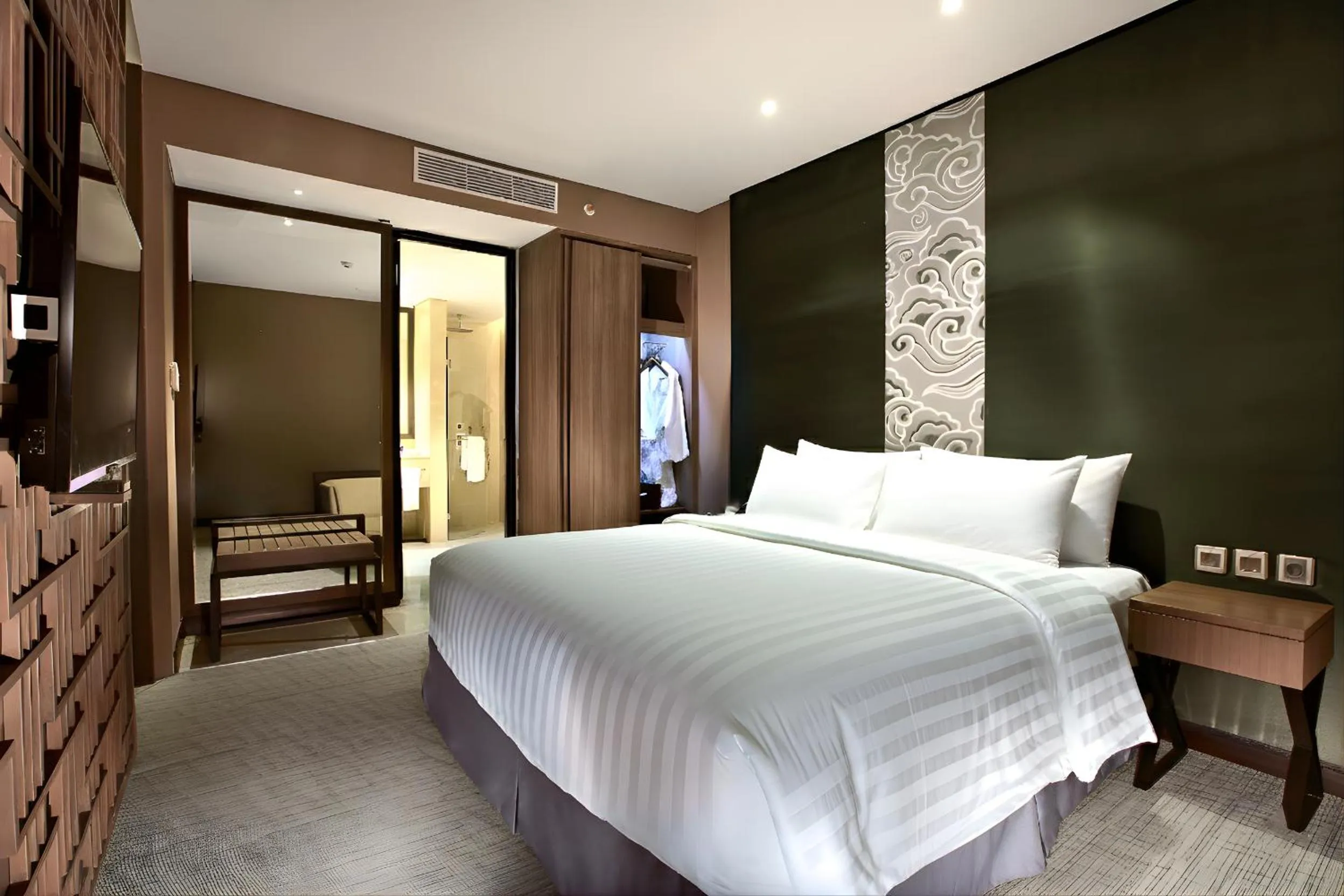 Bedroom, Bed in Aston Priority Simatupang Hotel and Conference Center