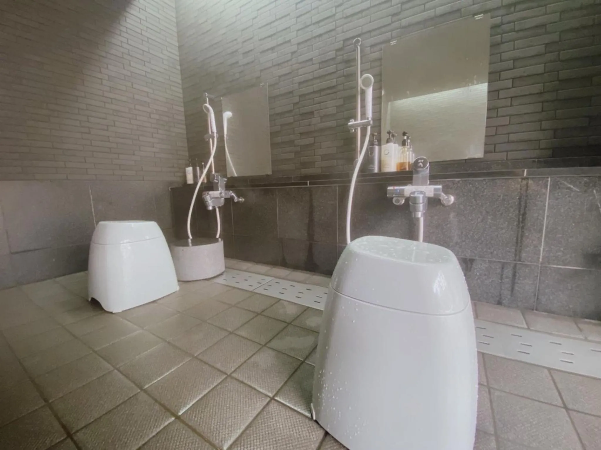 Shower in Harumiya Ryokan