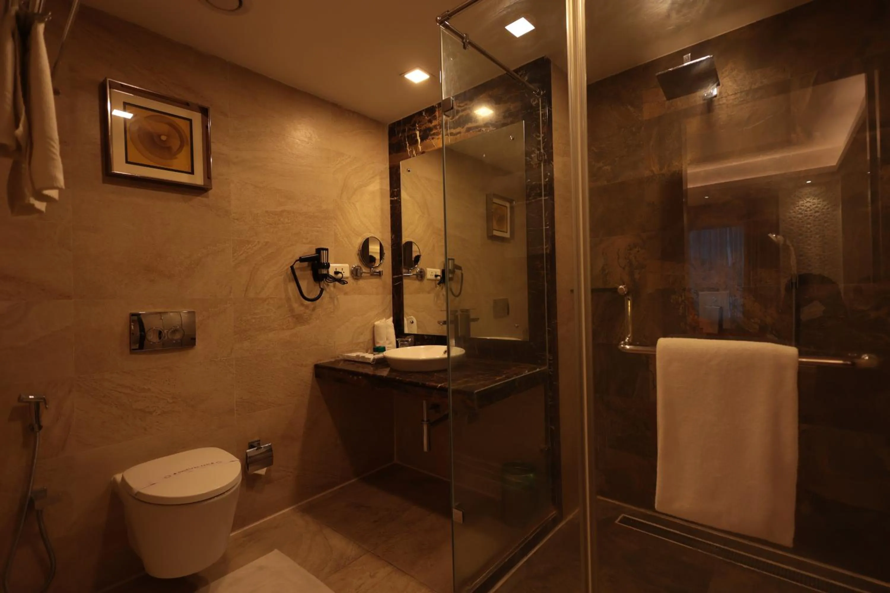 Bathroom in Cenneys Gateway - Pride of Salem