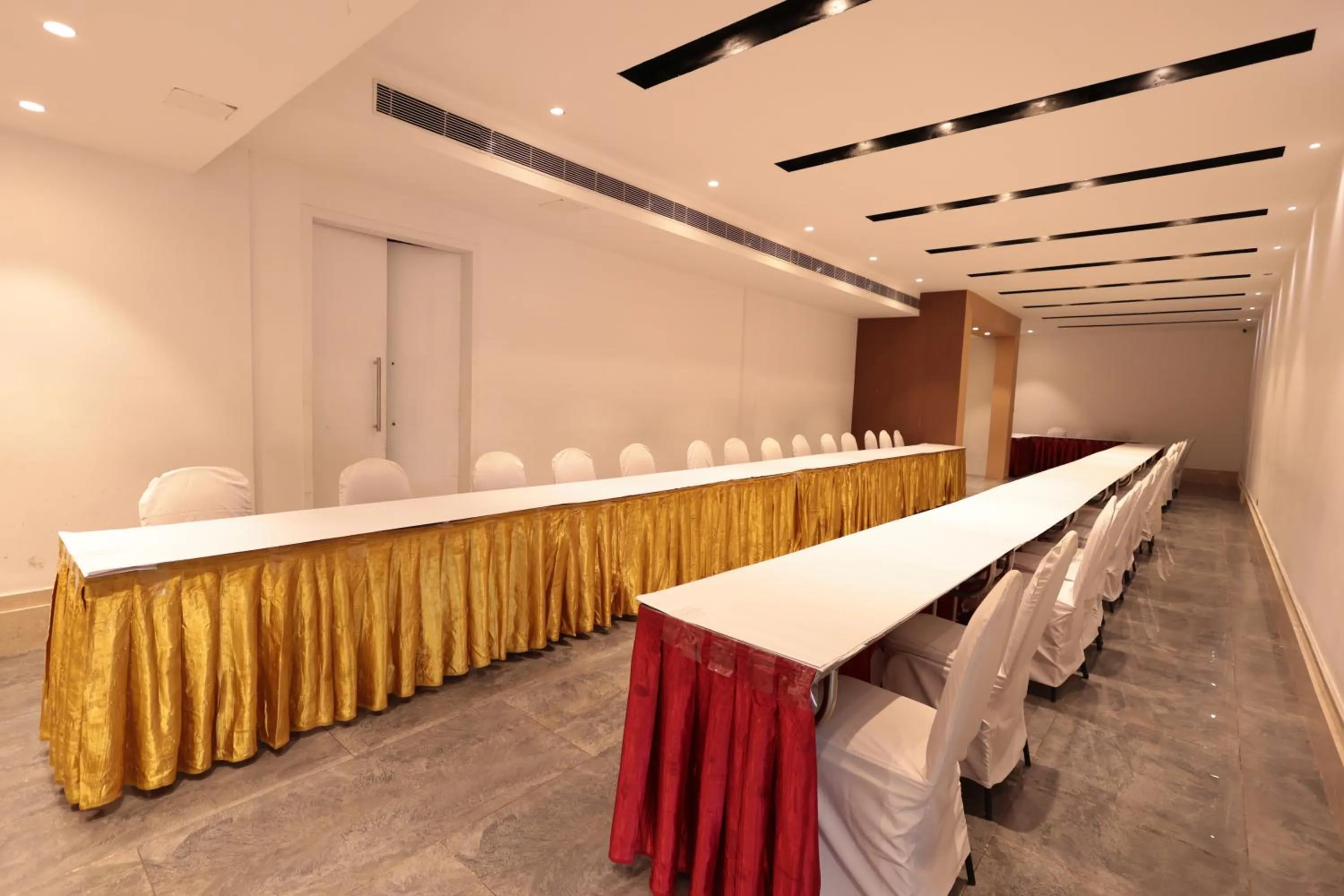 Banquet/Function facilities in Cenneys Gateway - Pride of Salem