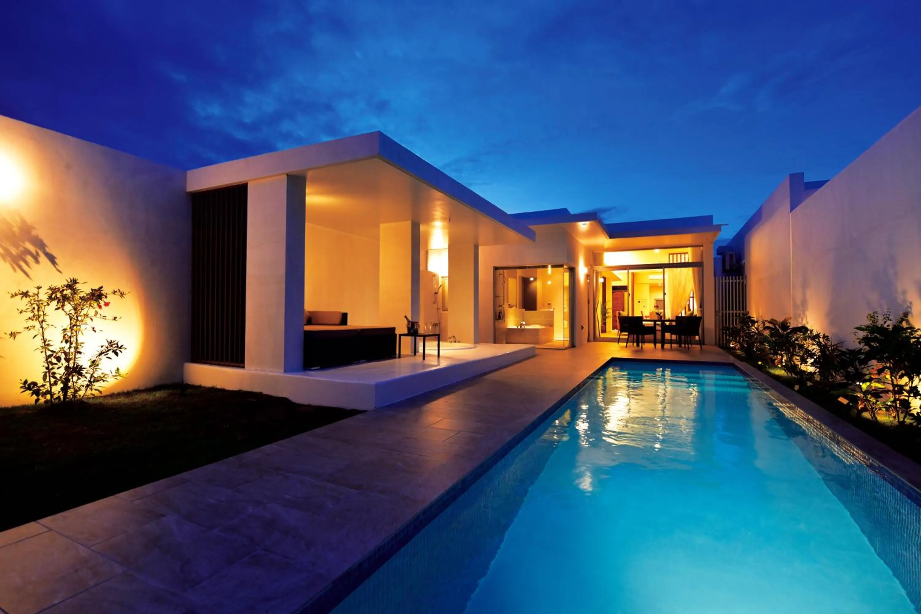 Summer in Feliz Villa Suite Miyakojima Ueno