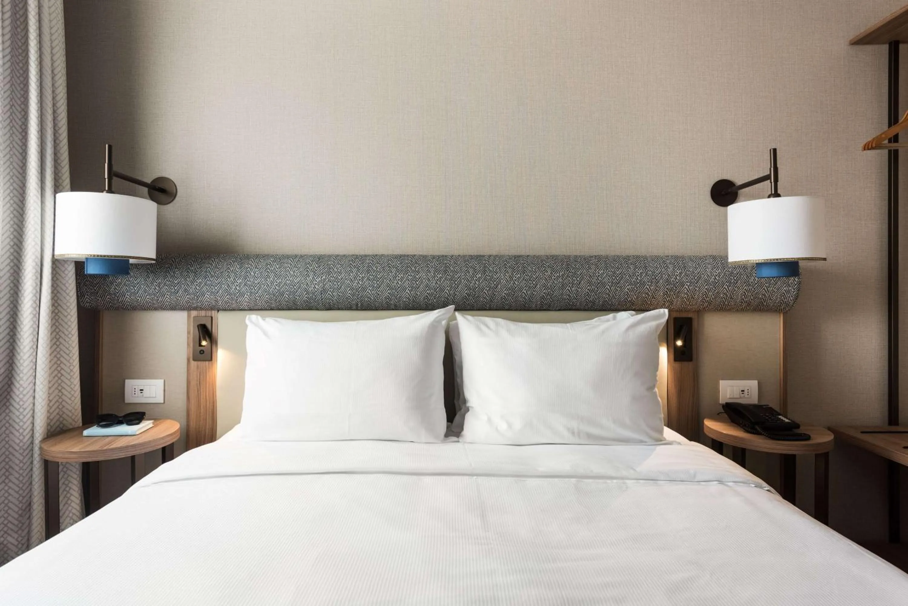 Bed in Ambasciatori Hotel Venice Mestre, Tapestry Collection by Hilton