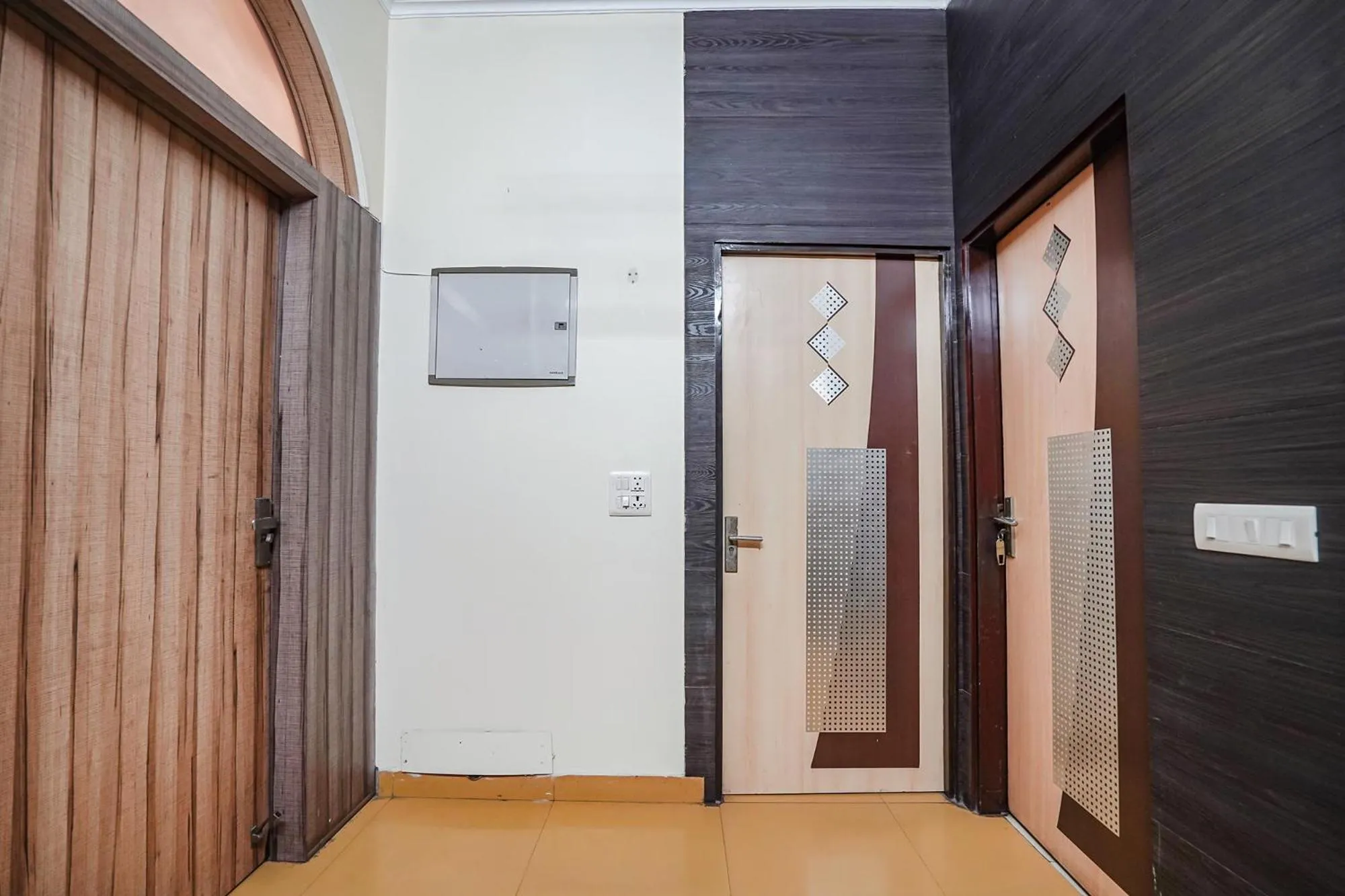 Lobby or reception in FabHotel Rivlet Premium - Nr Jama Masjid and Red Fort