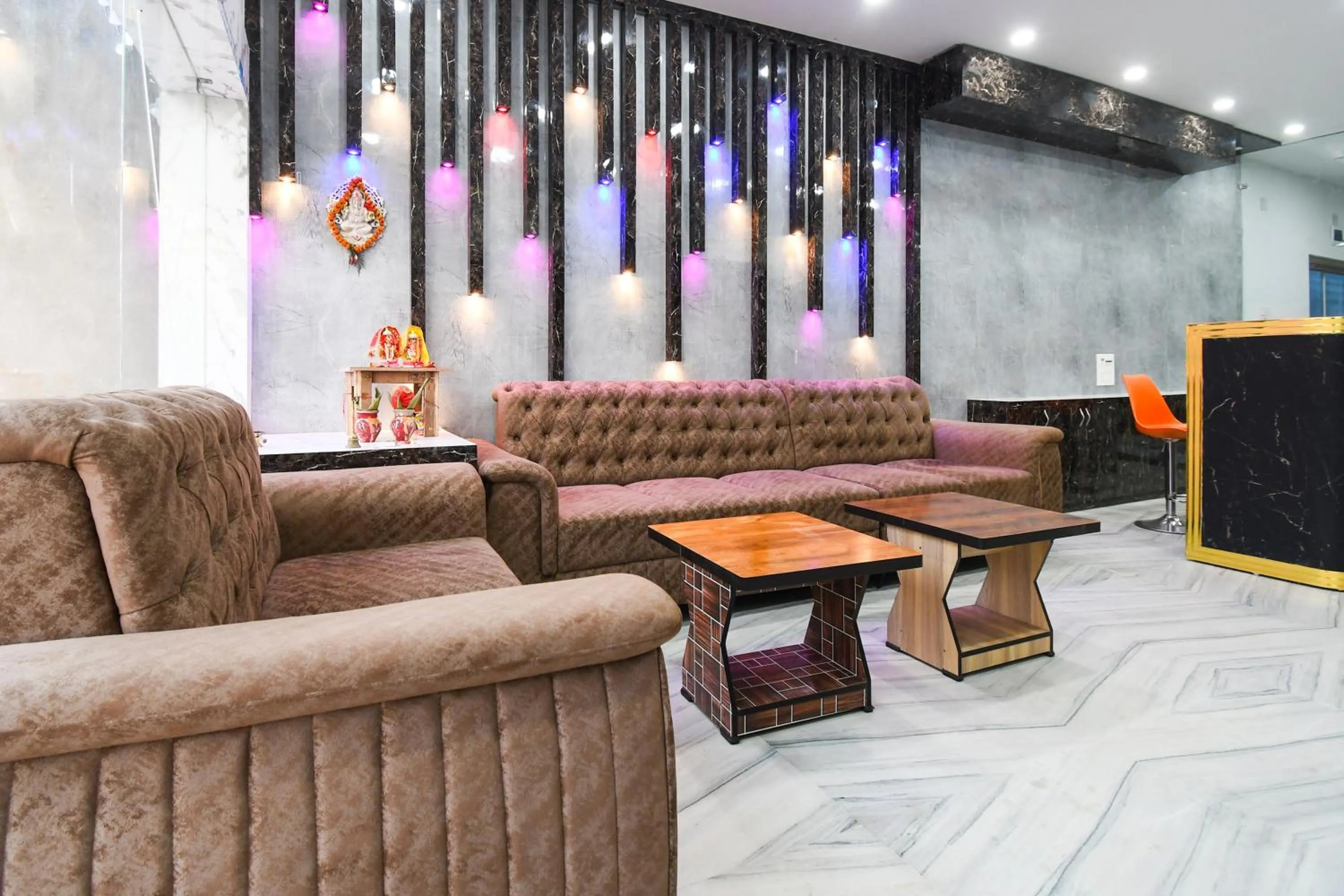 Lobby or reception in Super Hotel O Radha Krishna Residency