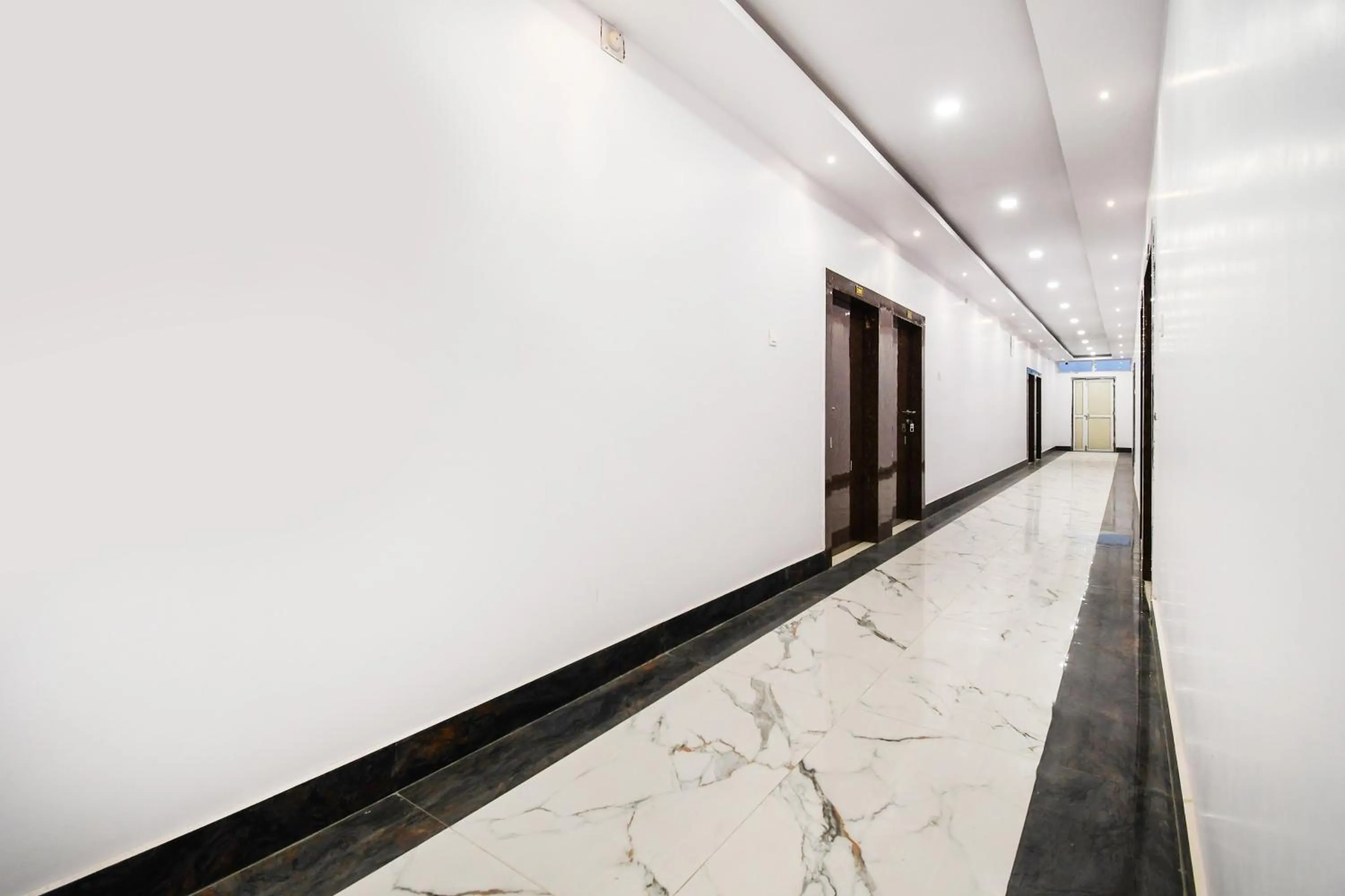 Lobby or reception in Super Hotel O Radha Krishna Residency
