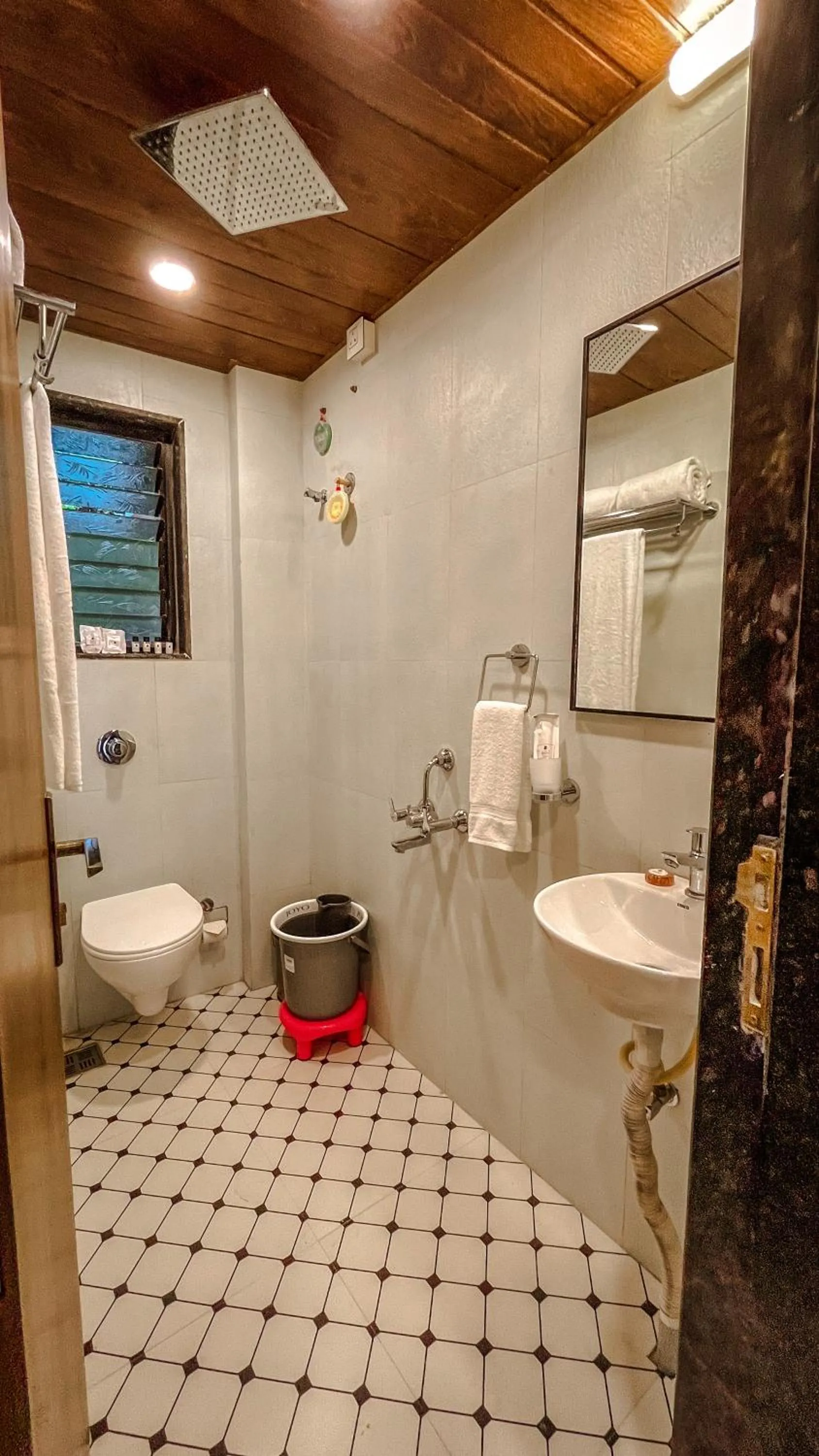 Toilet in Regenta Bharti Amusement & Adventure Resort Pune, Urulikanchan