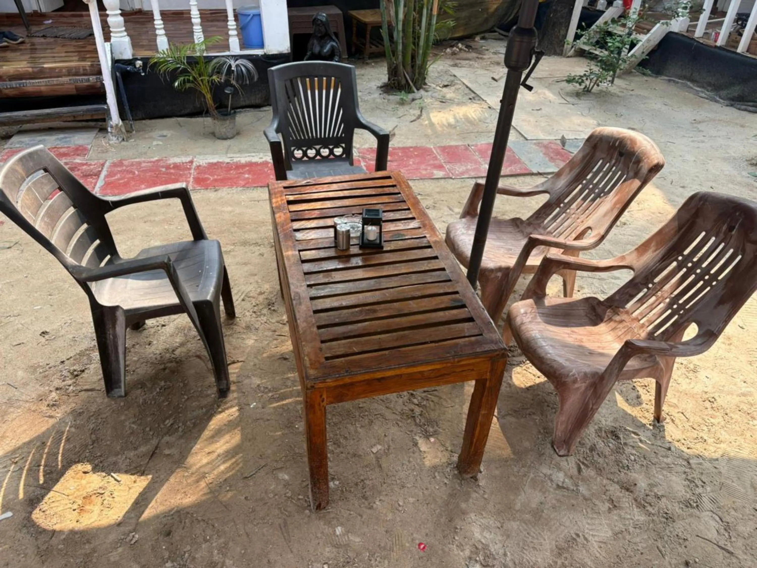 Day in The Charming Nights