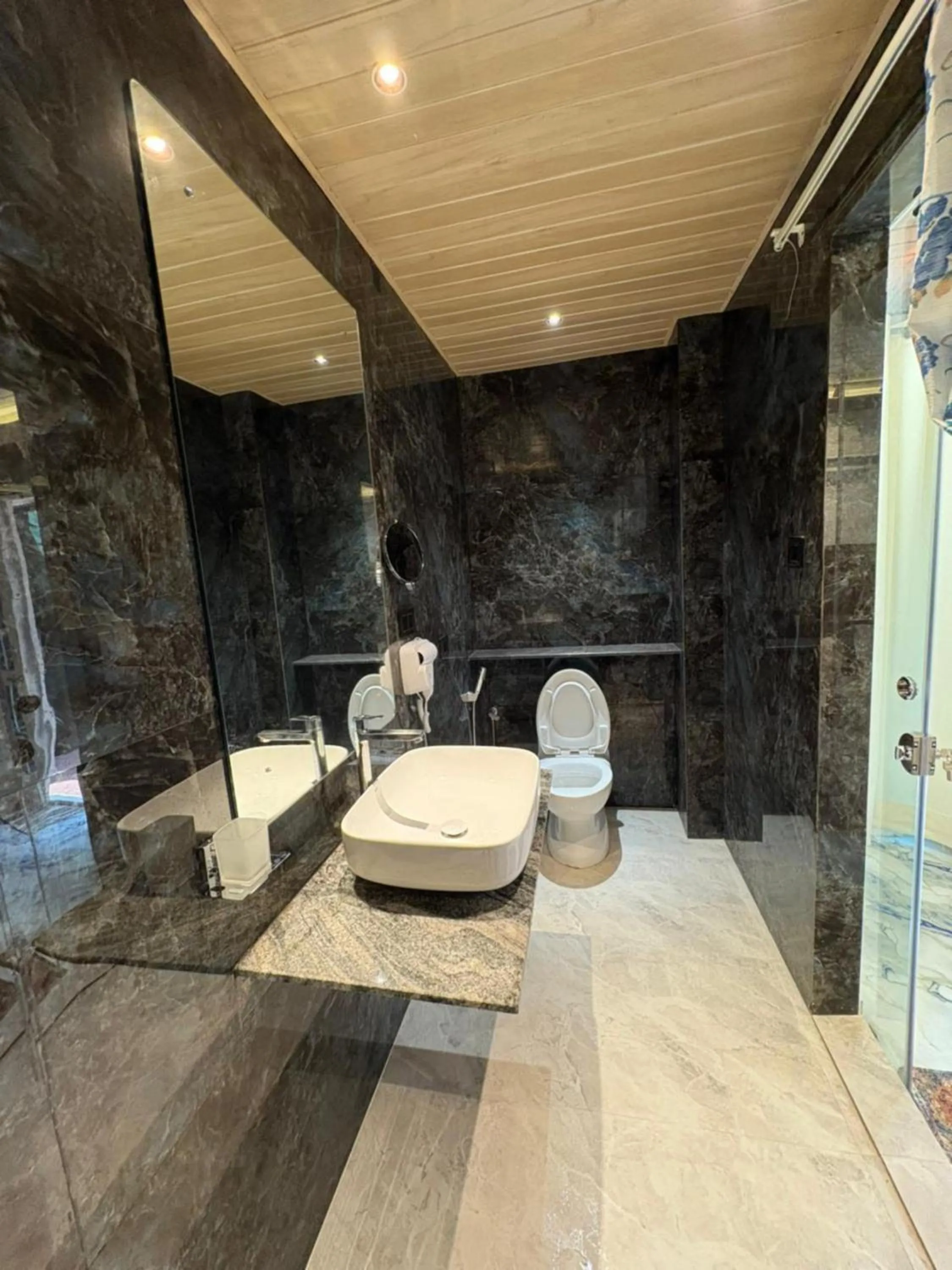 Shower in The Charming Nights