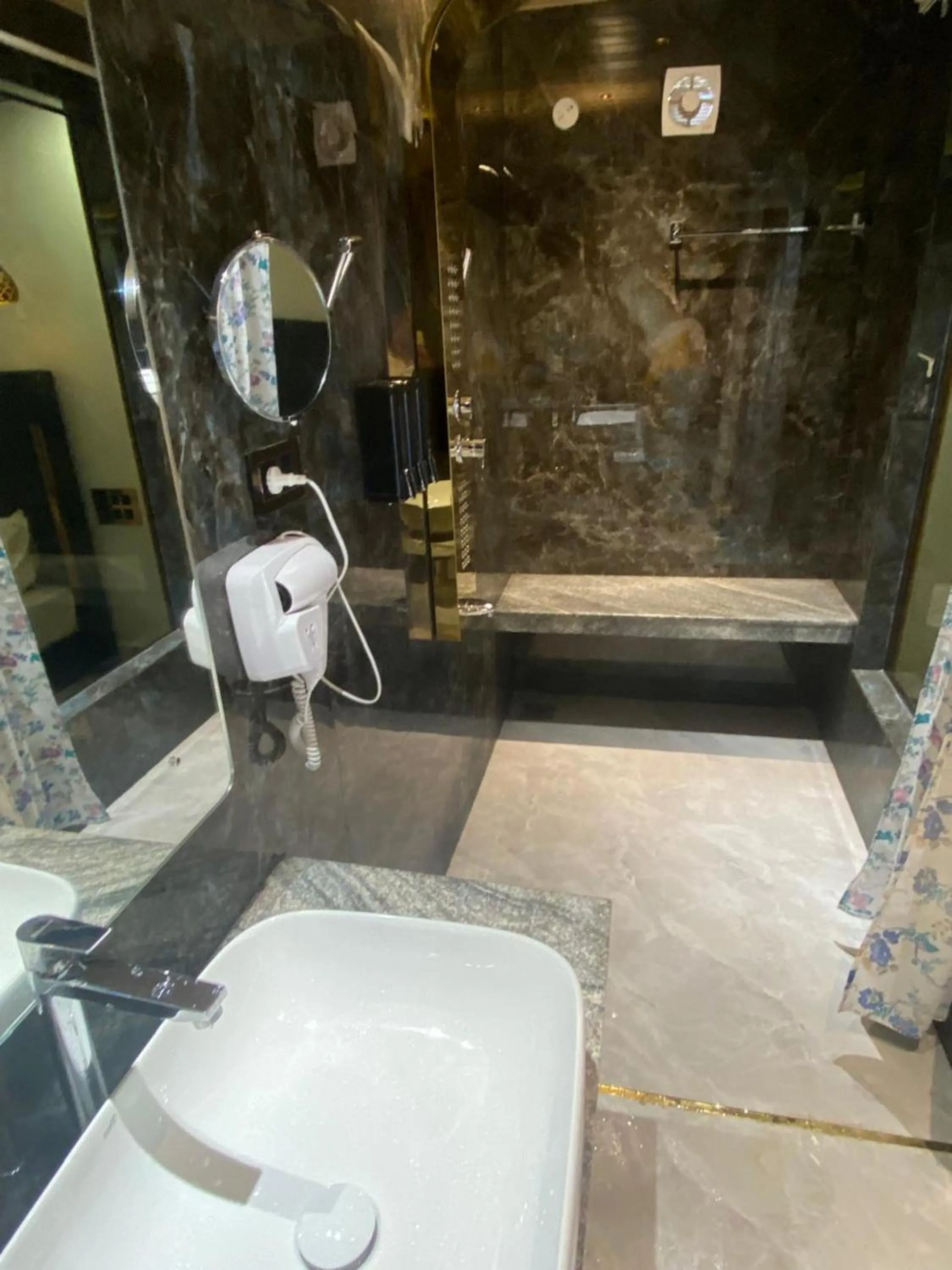 Shower in The Charming Nights