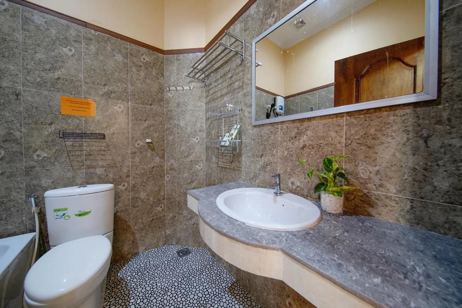 Shower in Twin Villa Siem Reap