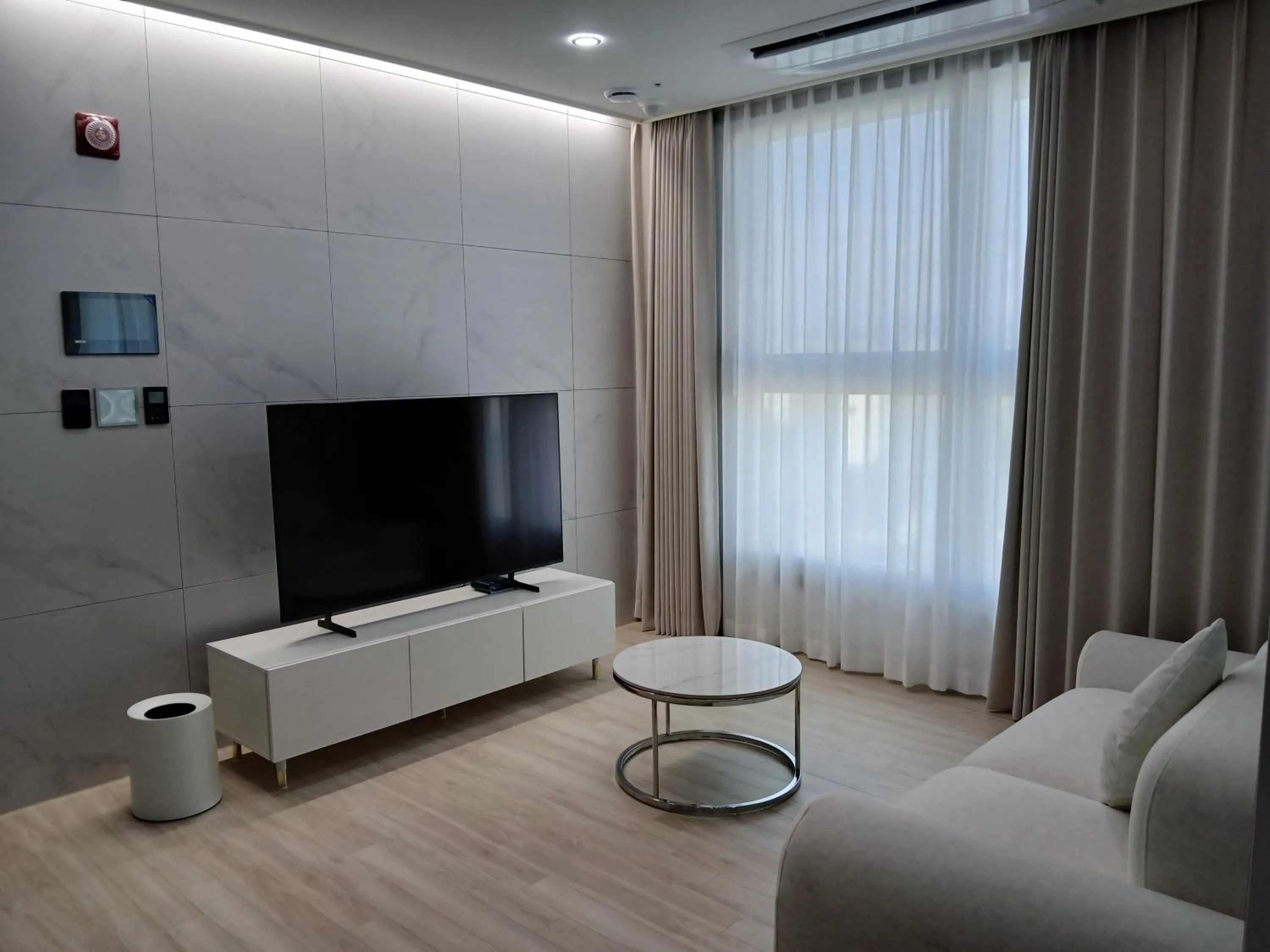 TV and multimedia in The November Stay Guri Station