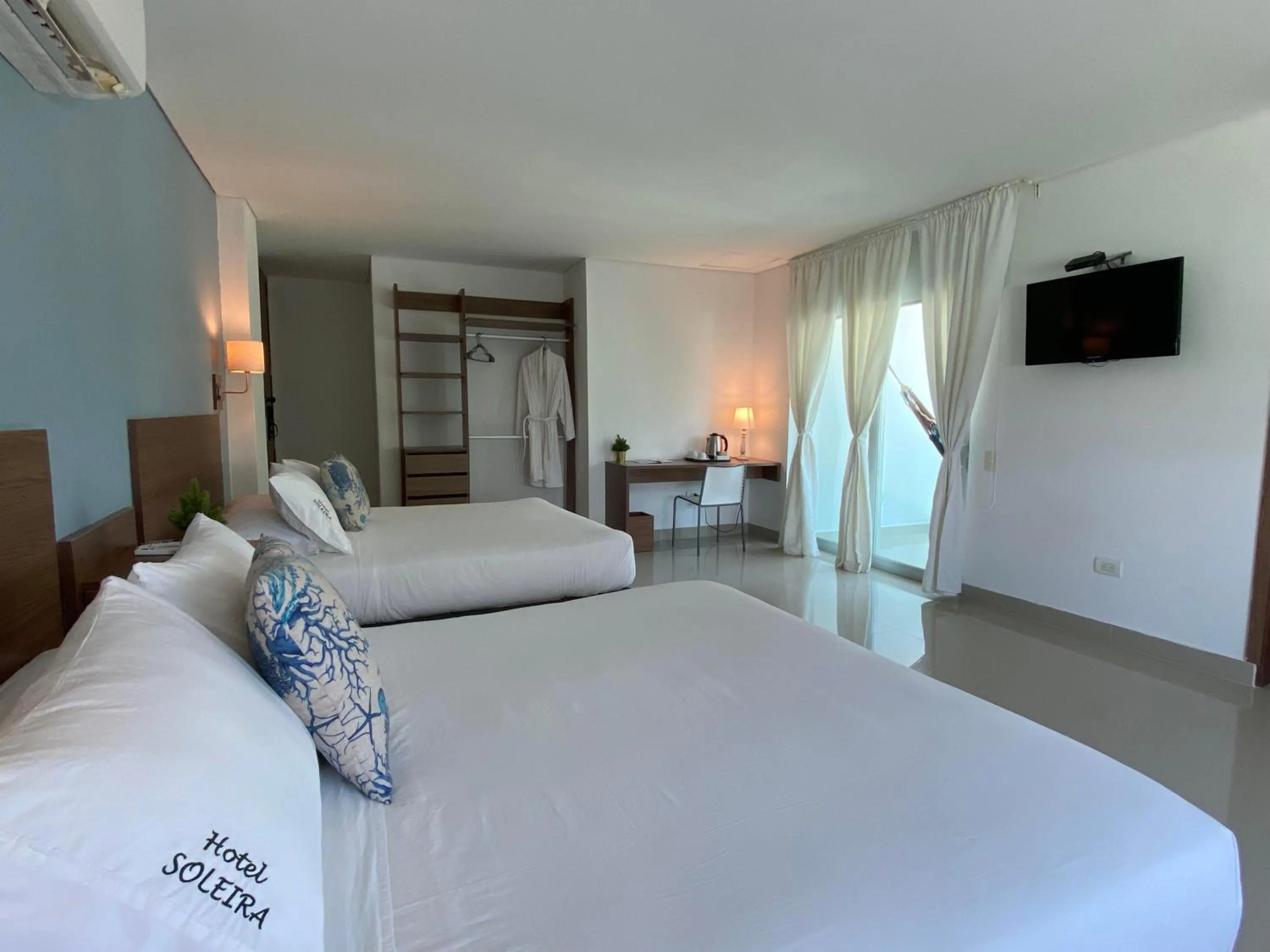 Photo of the whole room, Bed in Hotel Soleira